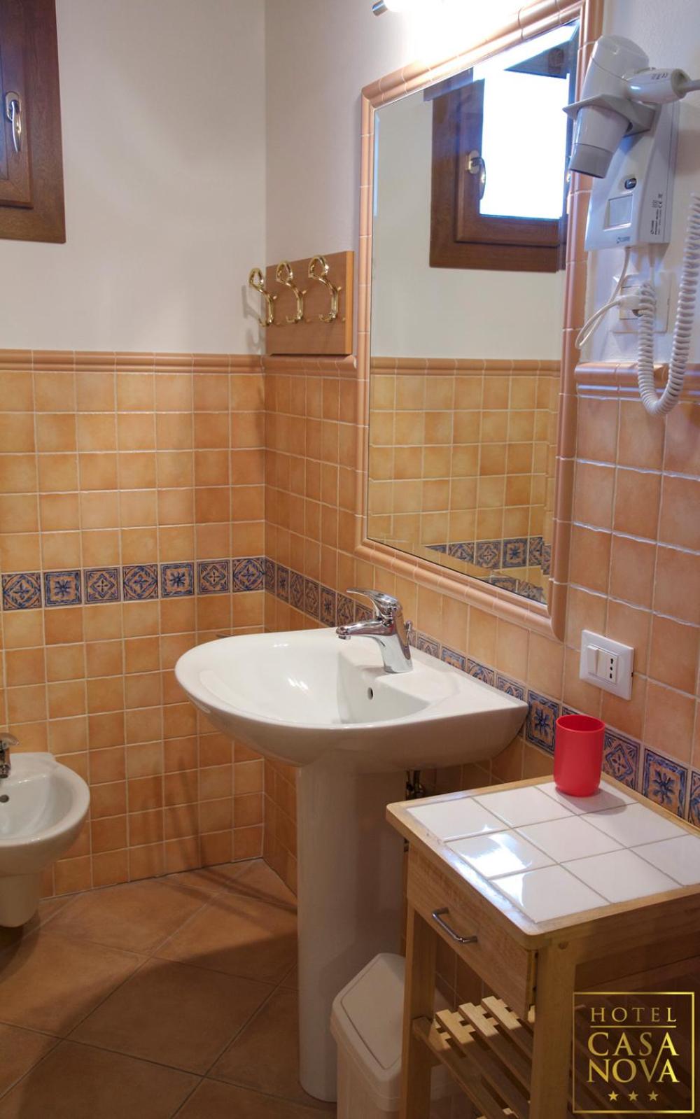 Standard Triple Room - Photo 2