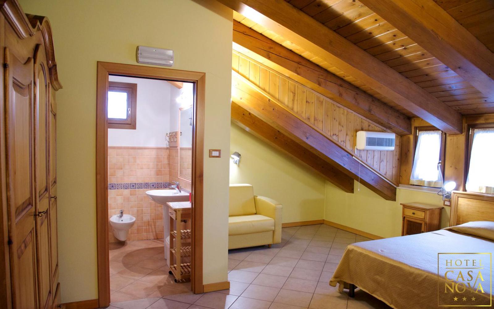 Standard Triple Room - Photo 3
