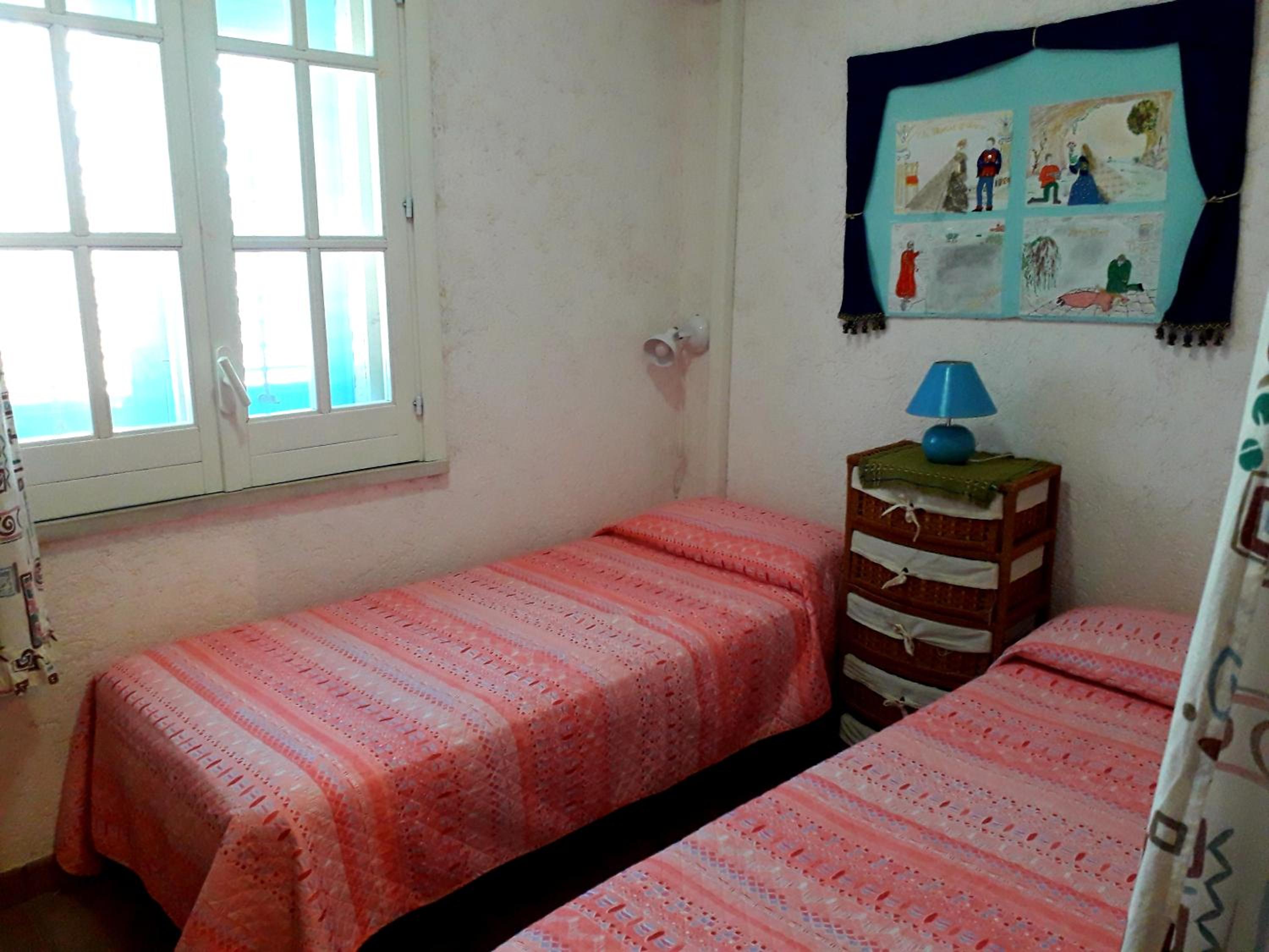 Two-Bedroom House photo 3