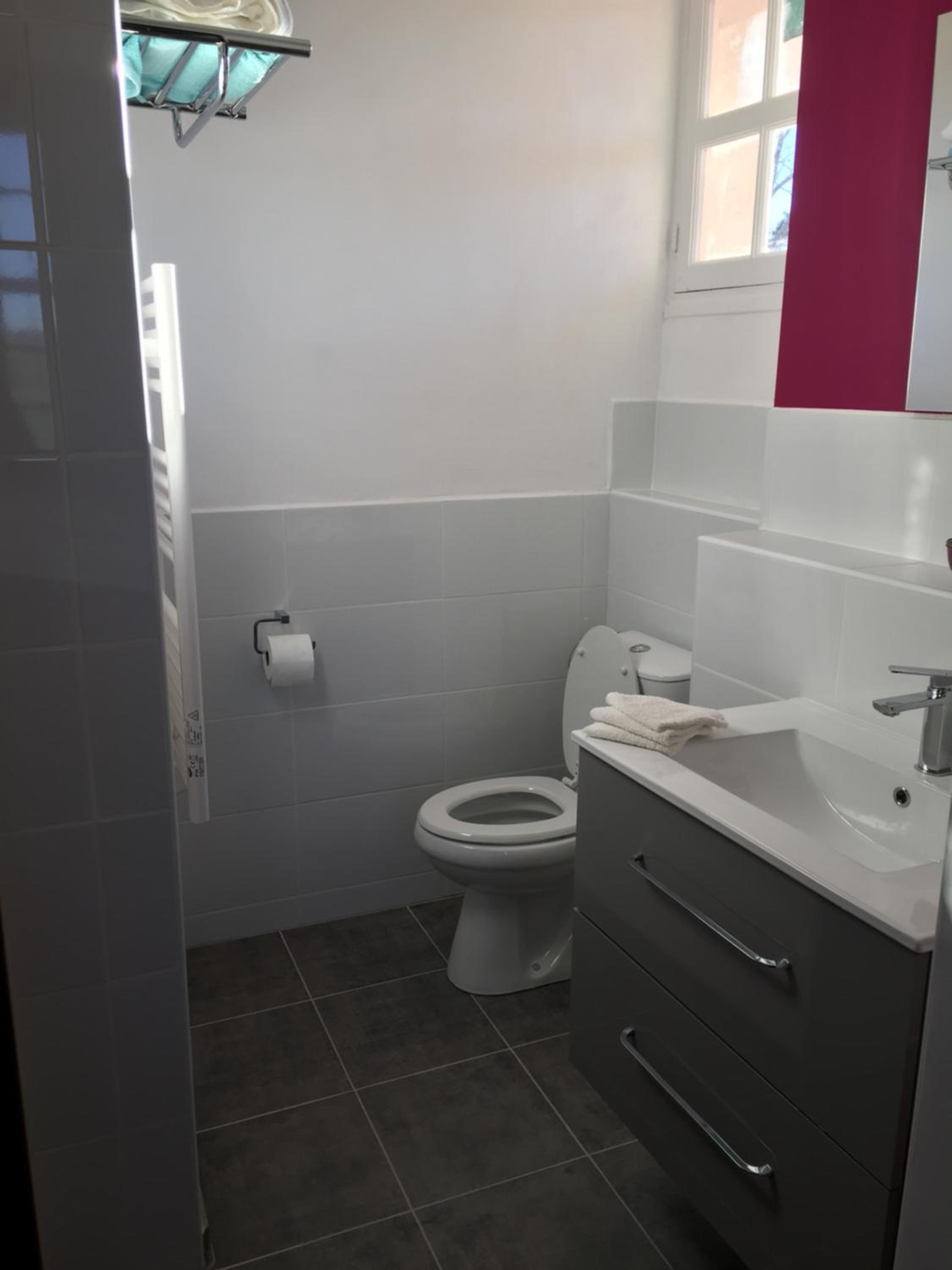 Double Room with Private Bathroom photo 3