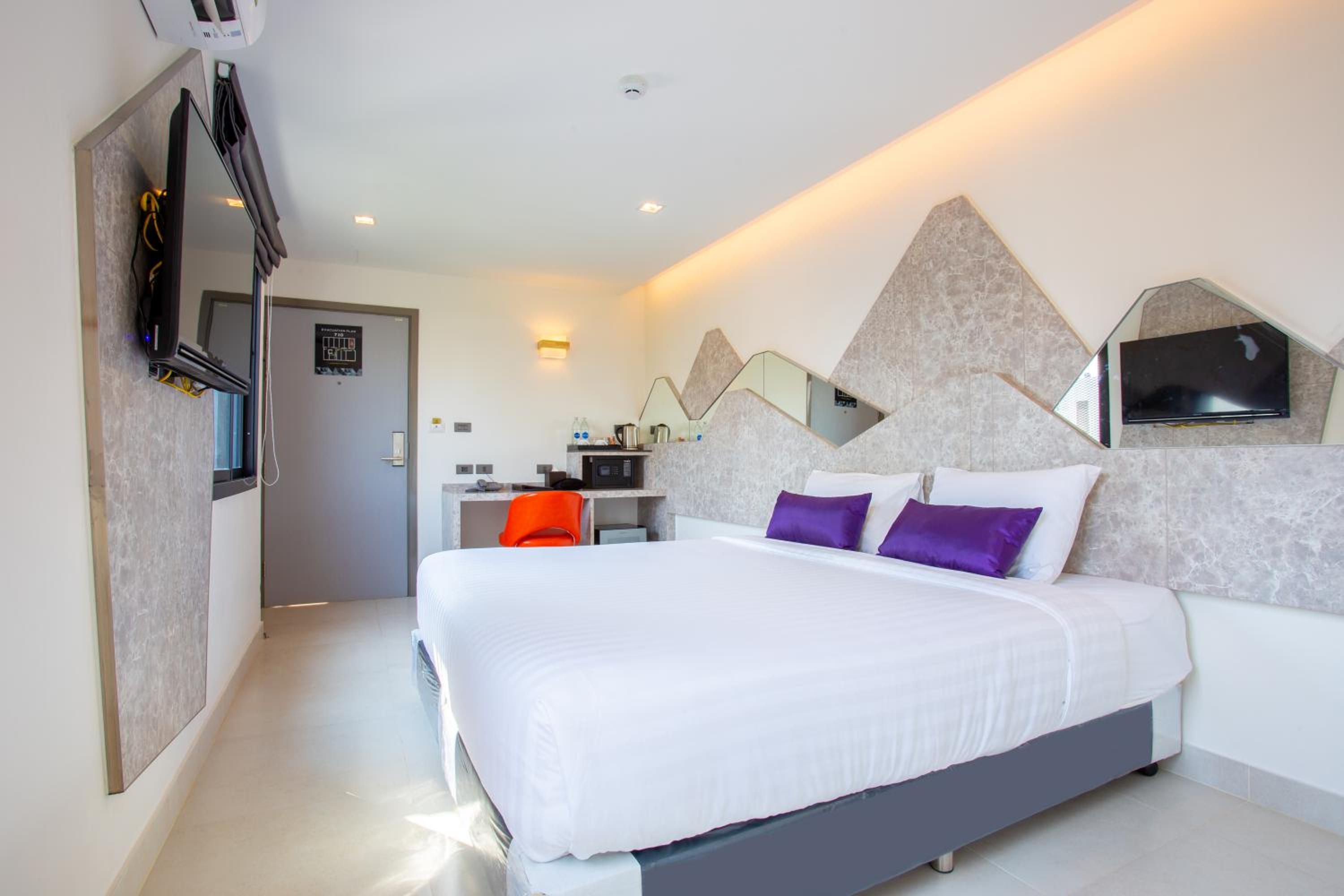 Deluxe Double Room photo 3