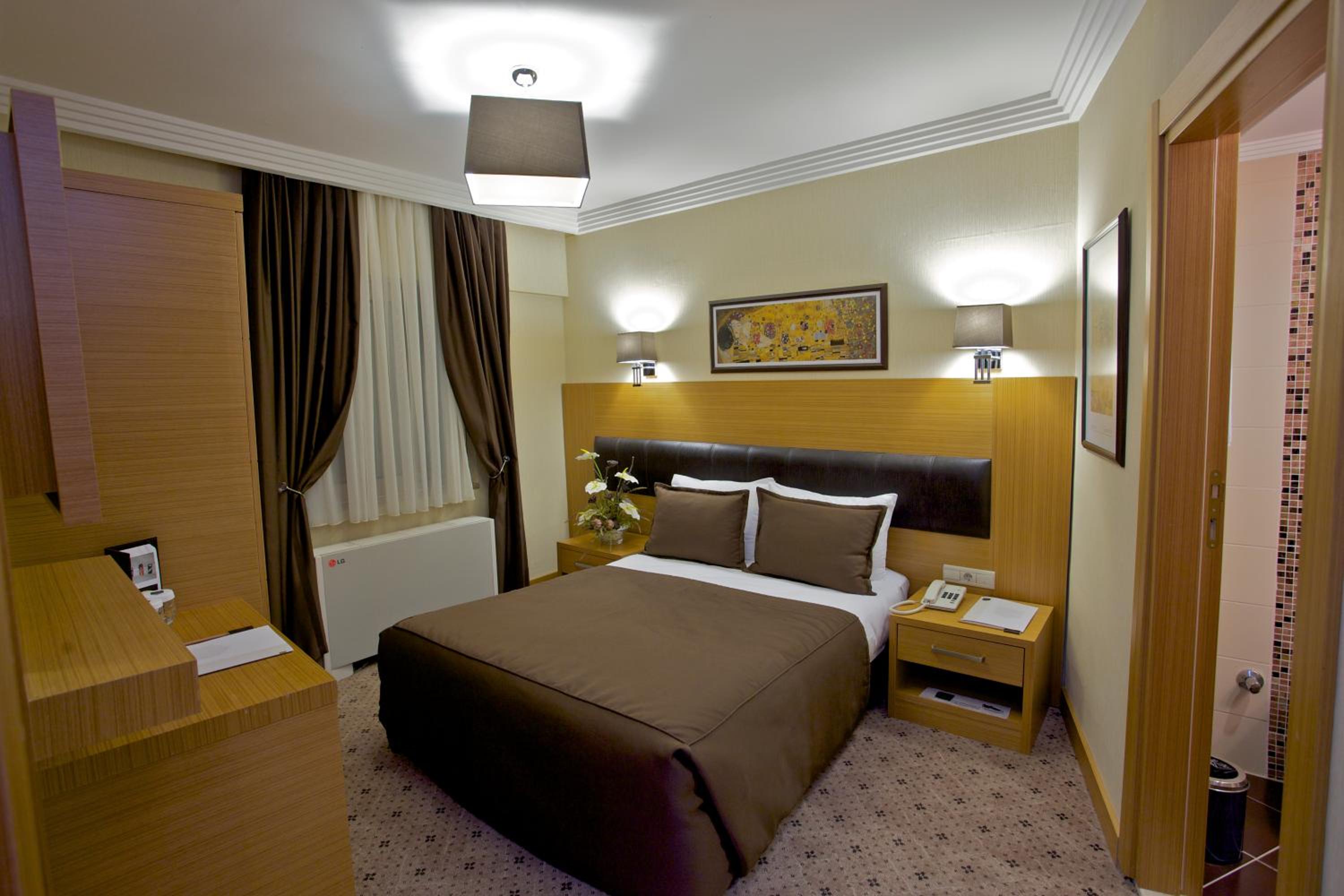 Standard Double Room photo 1