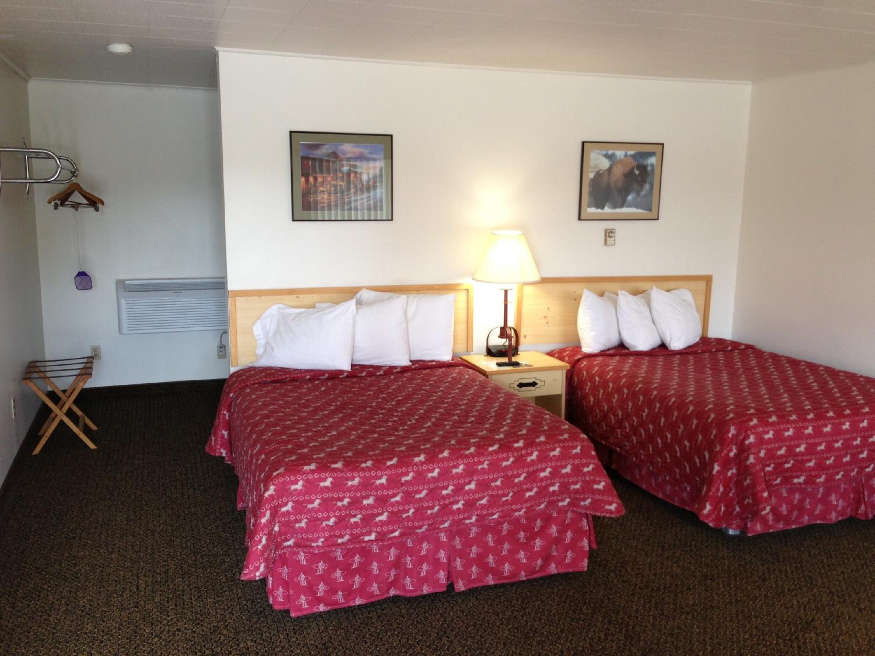 Double Room with Two Double Beds - Photo 1
