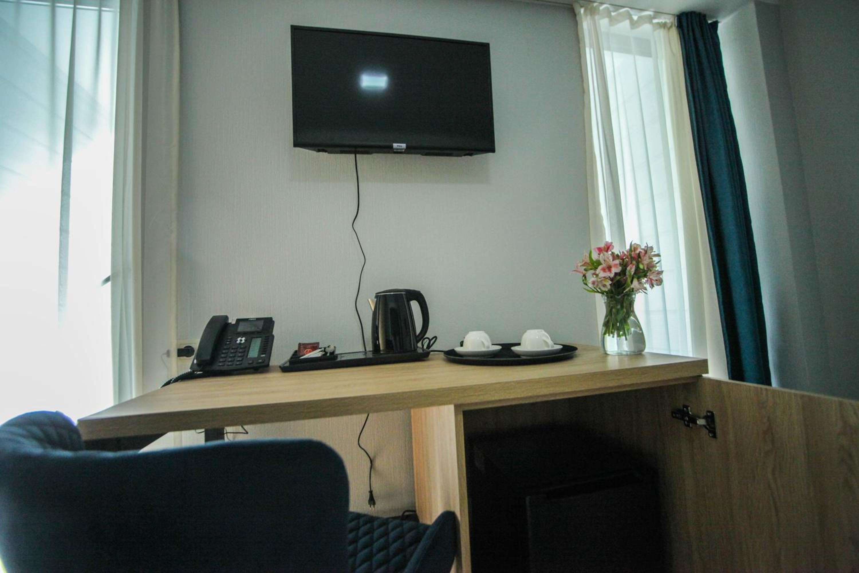 Double Room with Balcony - Photo 26