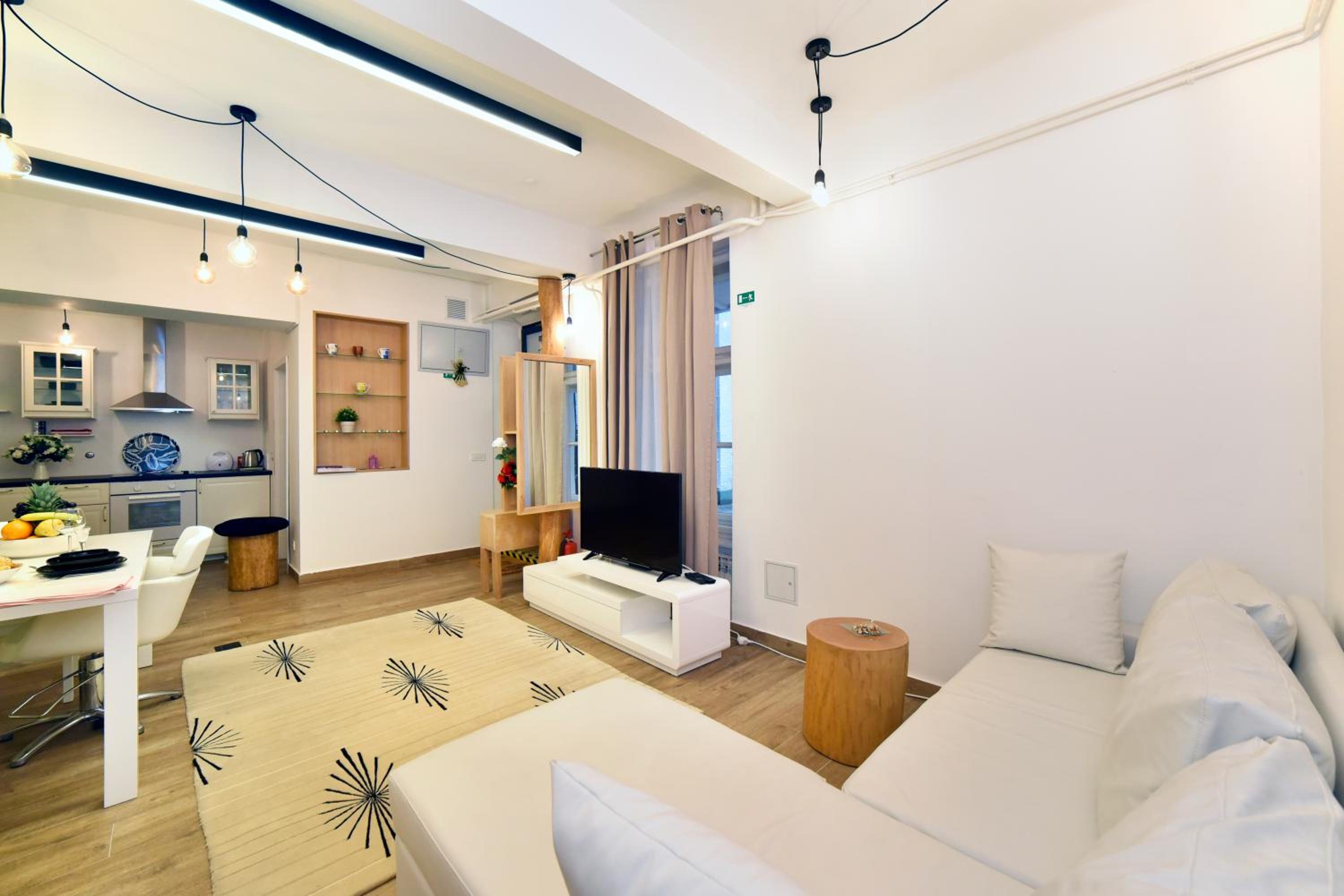 Two-Bedroom Apartment - Photo 18