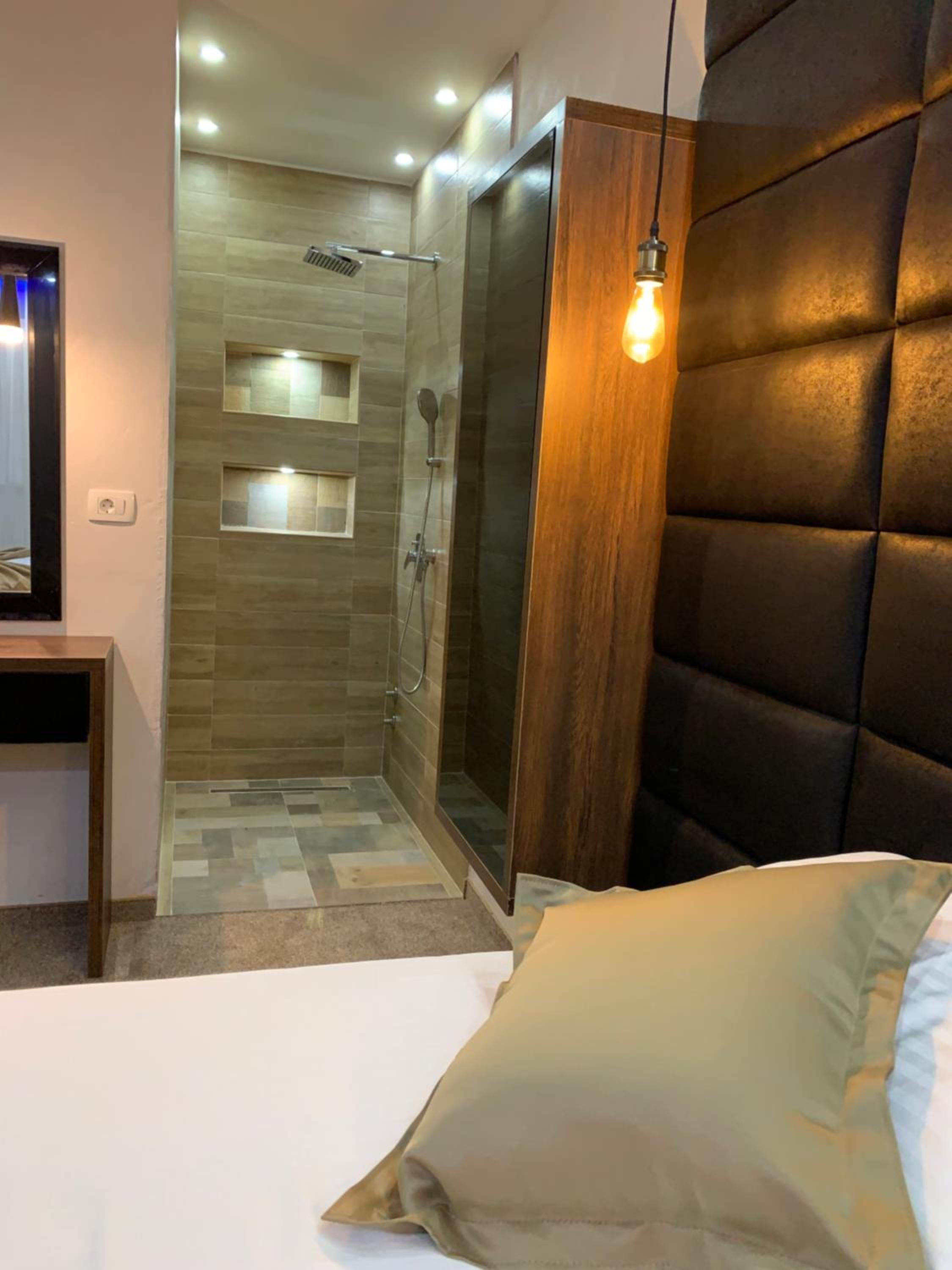 Deluxe Suite with Sea View photo 2
