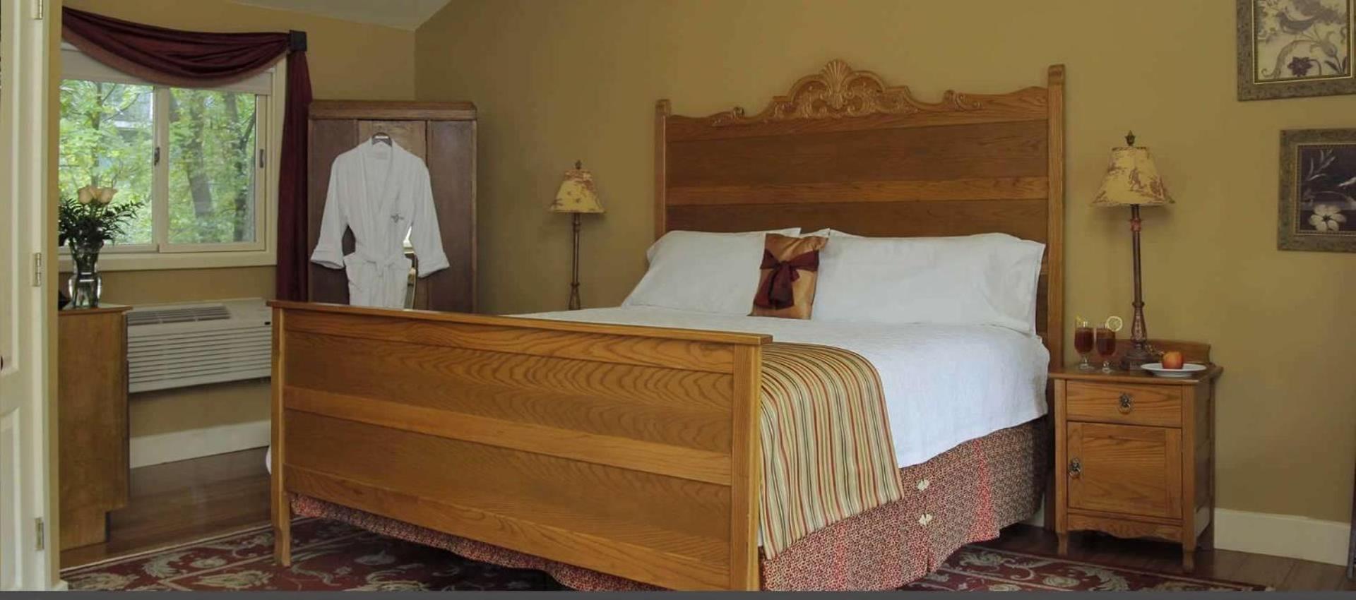 Suite with Spa Bath photo 1