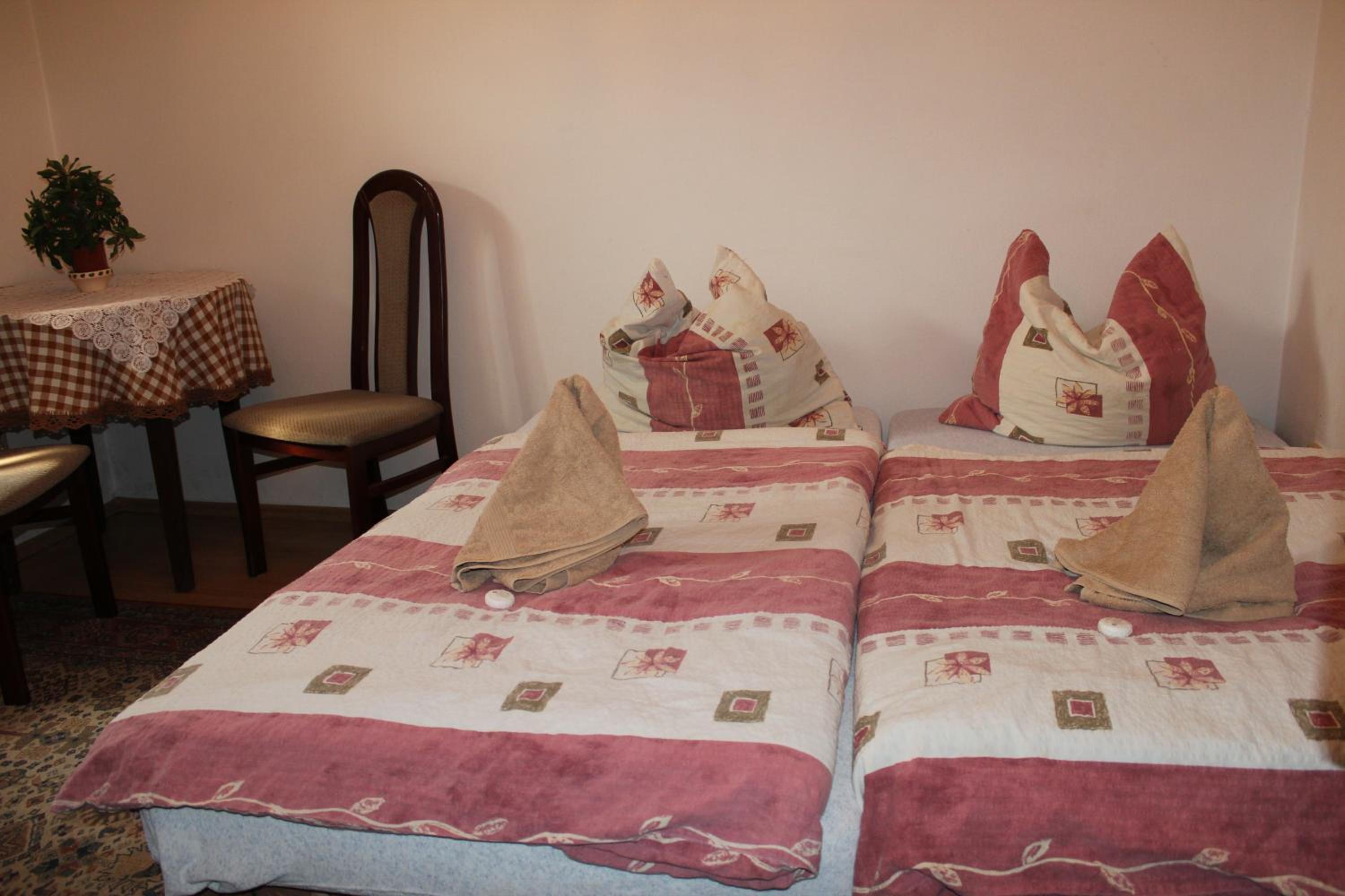 Double or Twin Room photo 2