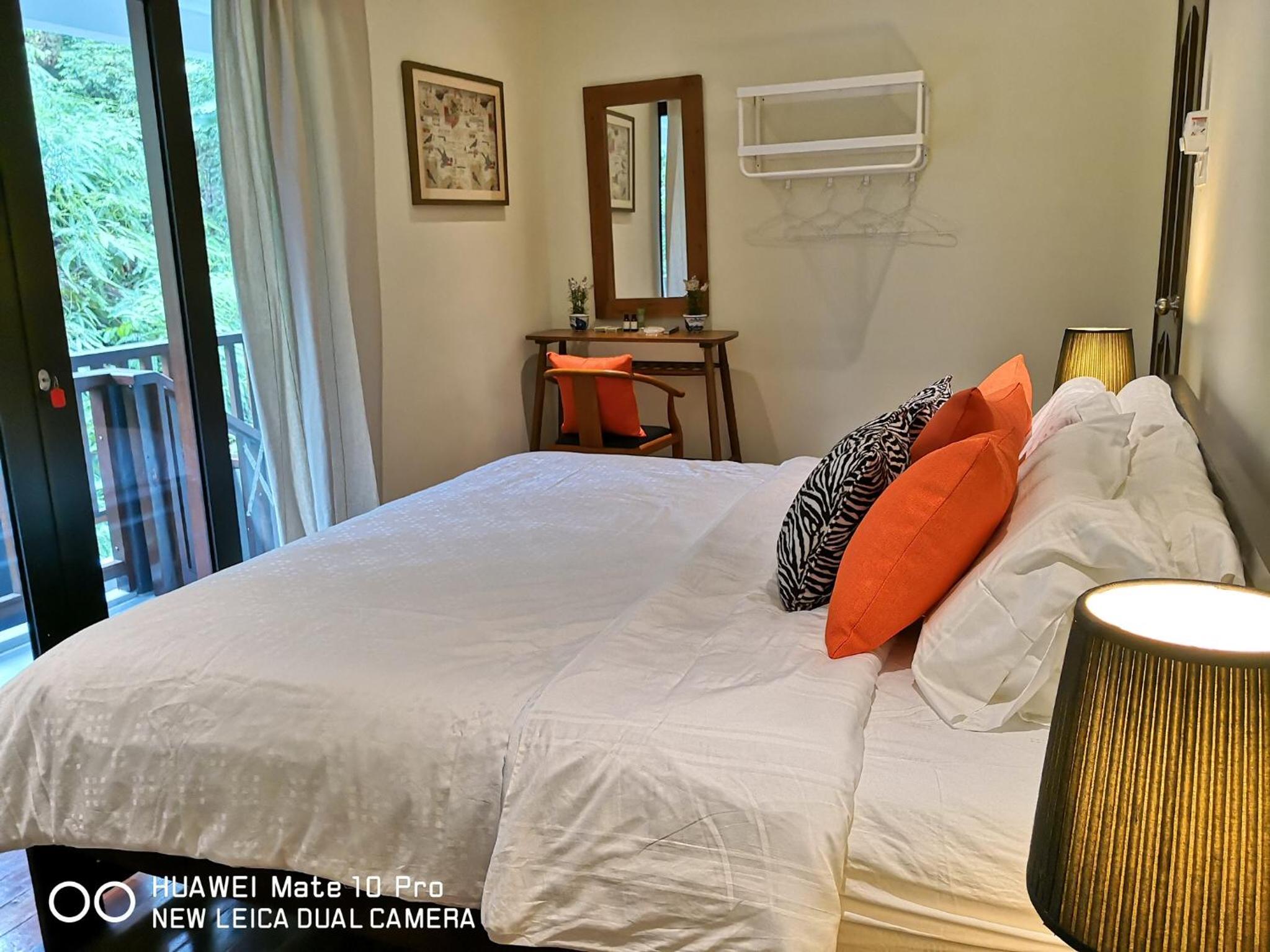King Room with Balcony