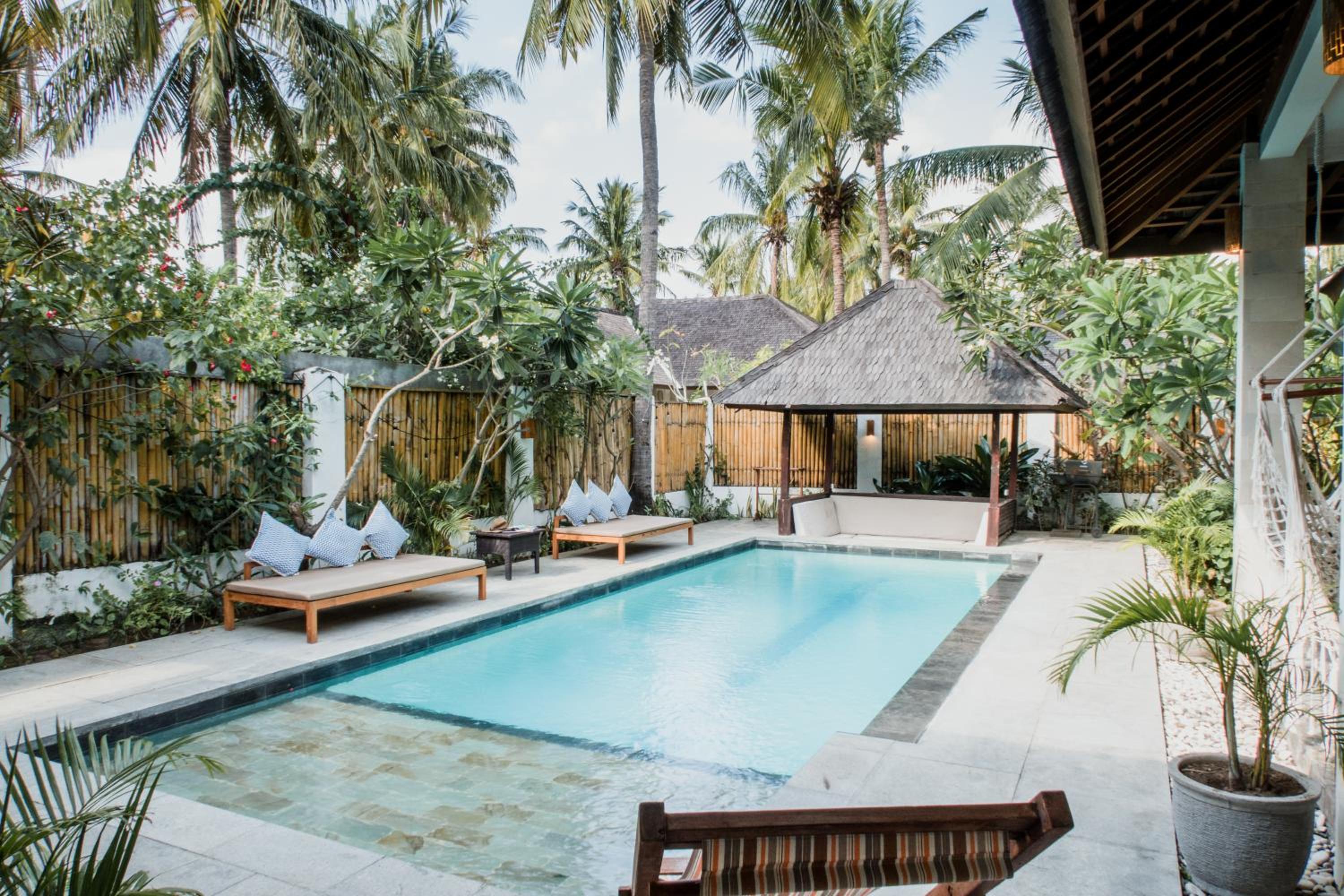 Deluxe Three-Bedroom Villa with Private Pool - Photo 3