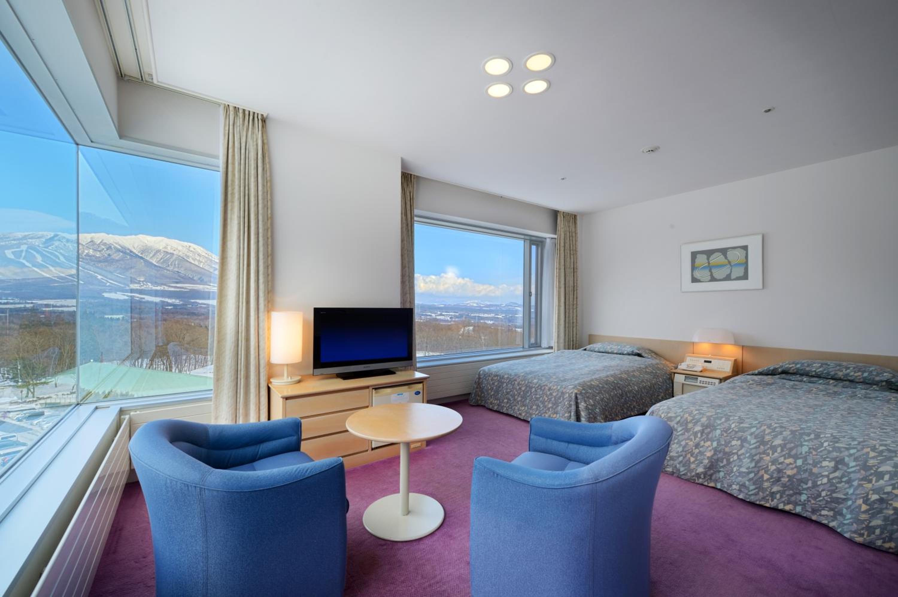 Standard Corner Twin Room - Photo 6