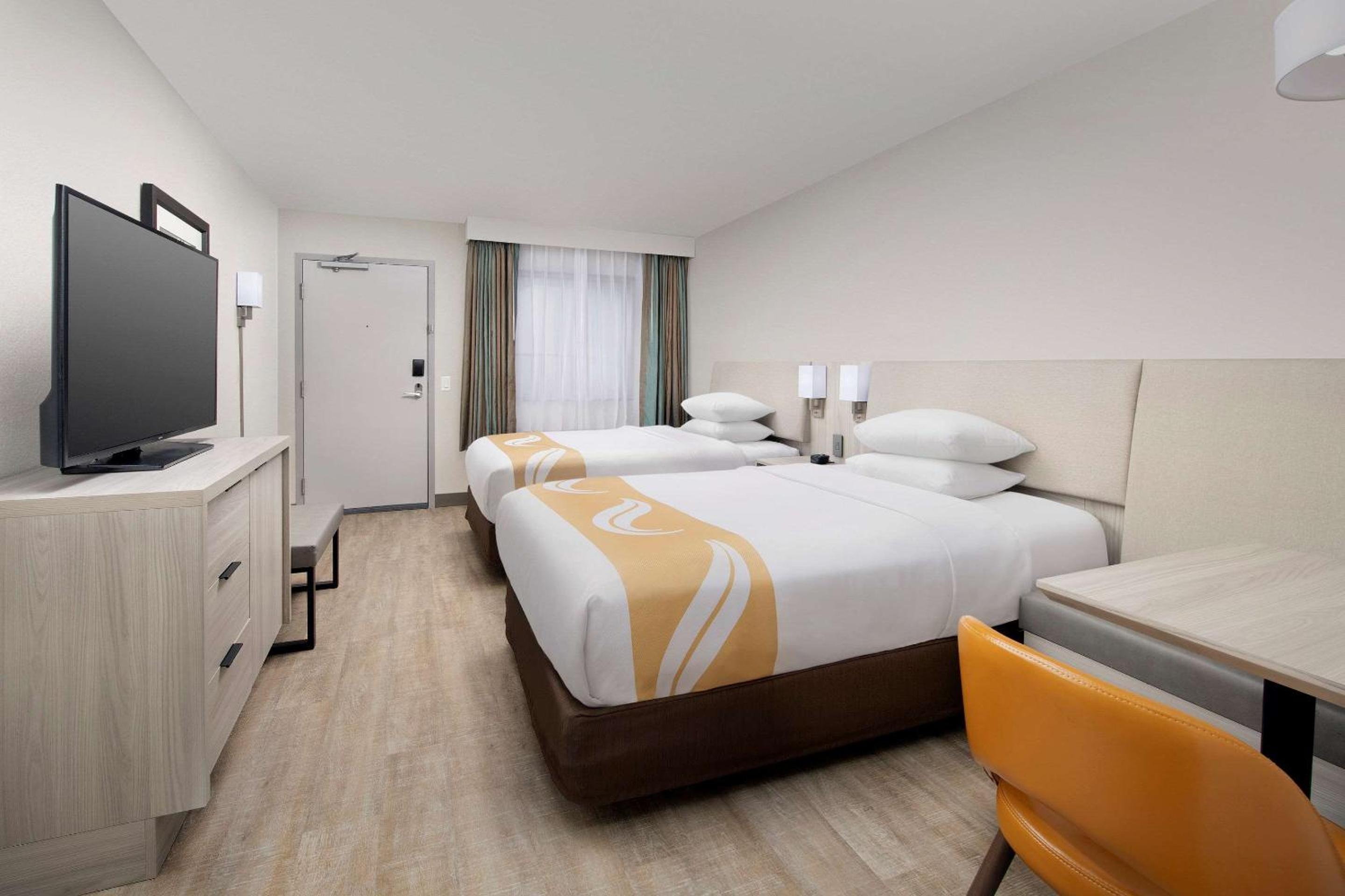 Double Room - Photo 2