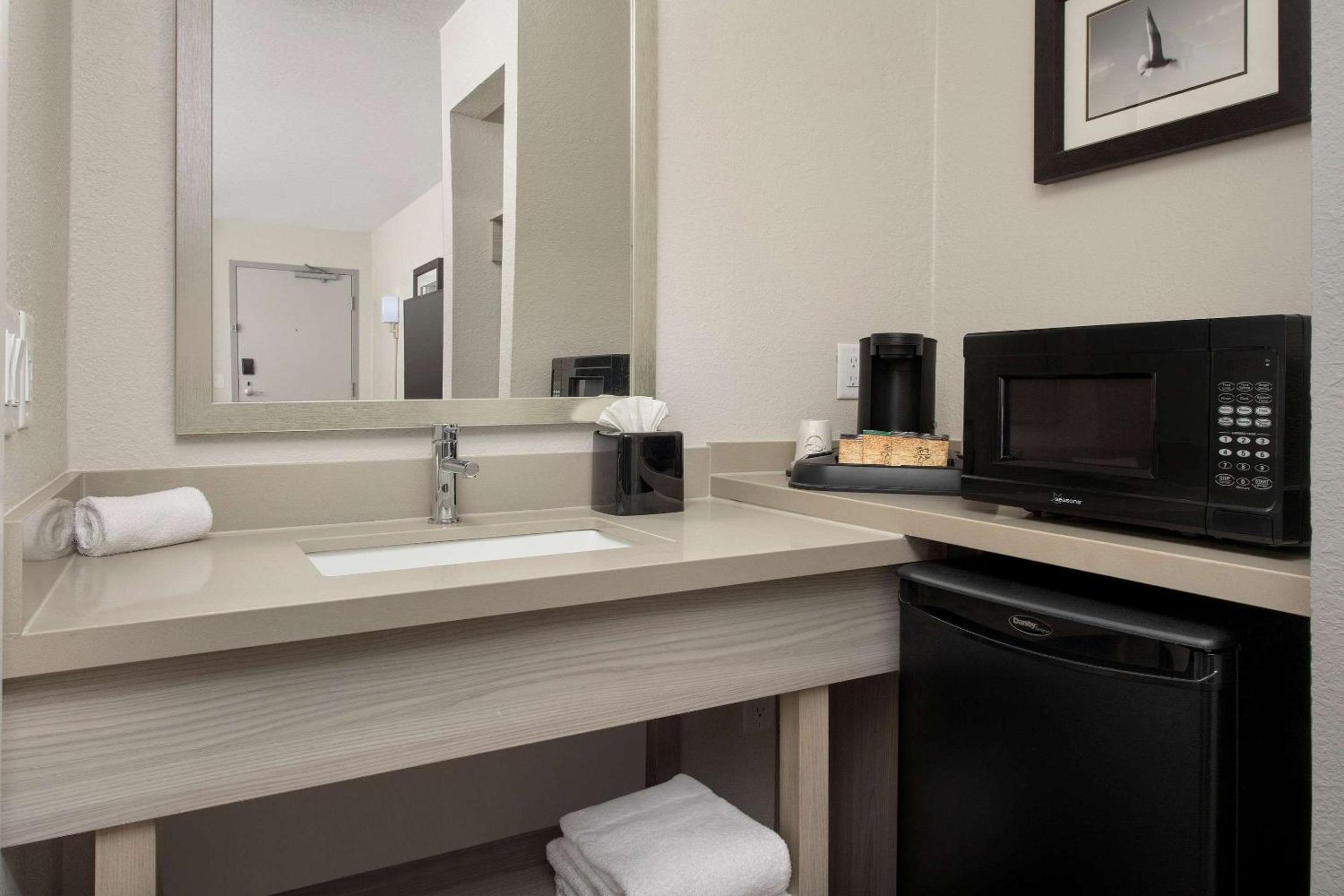 Double Room - Photo 4