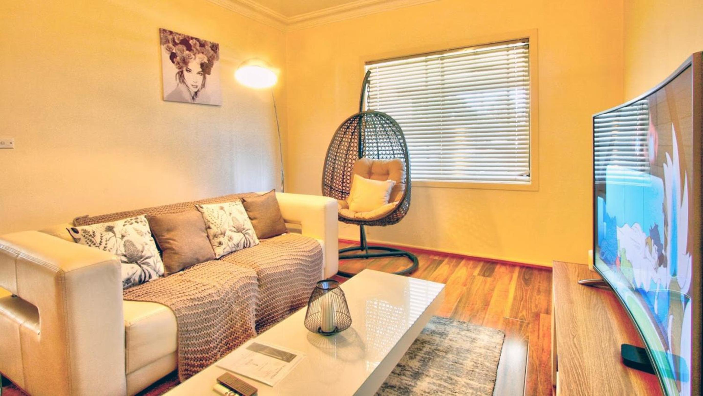 Four-Bedroom House photo 1