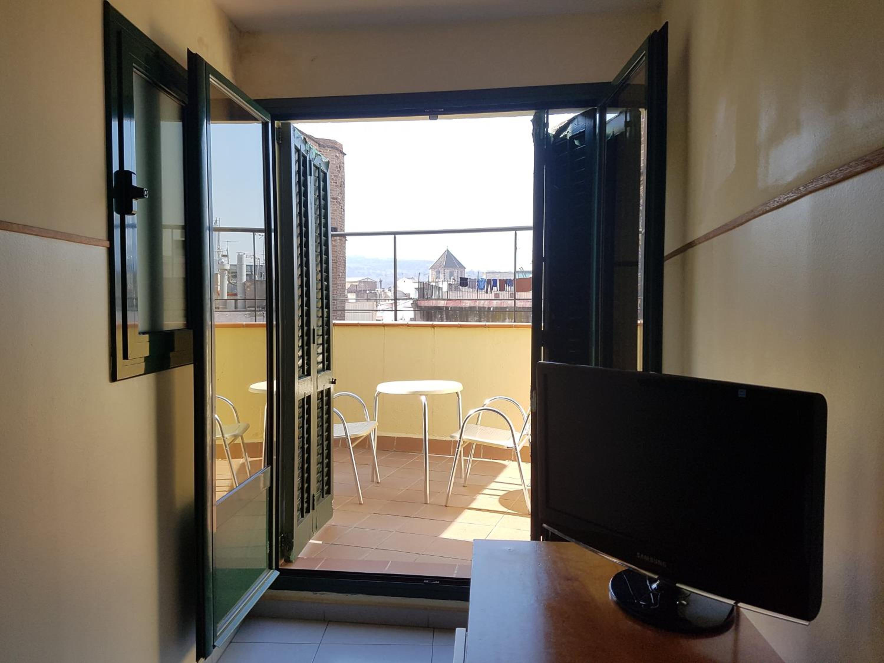 Twin Room with Terrace photo 3