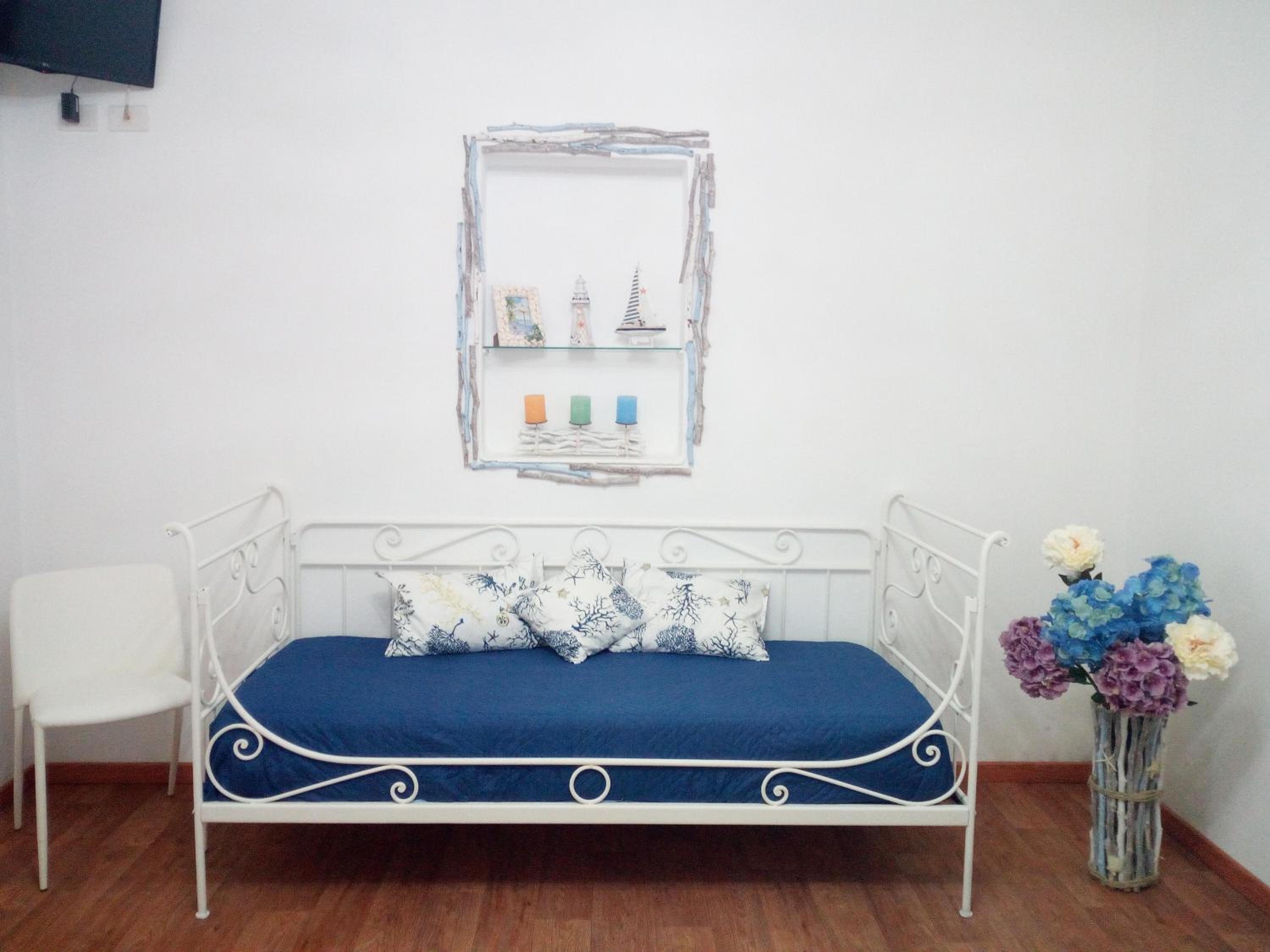 Quadruple Room - Photo 12