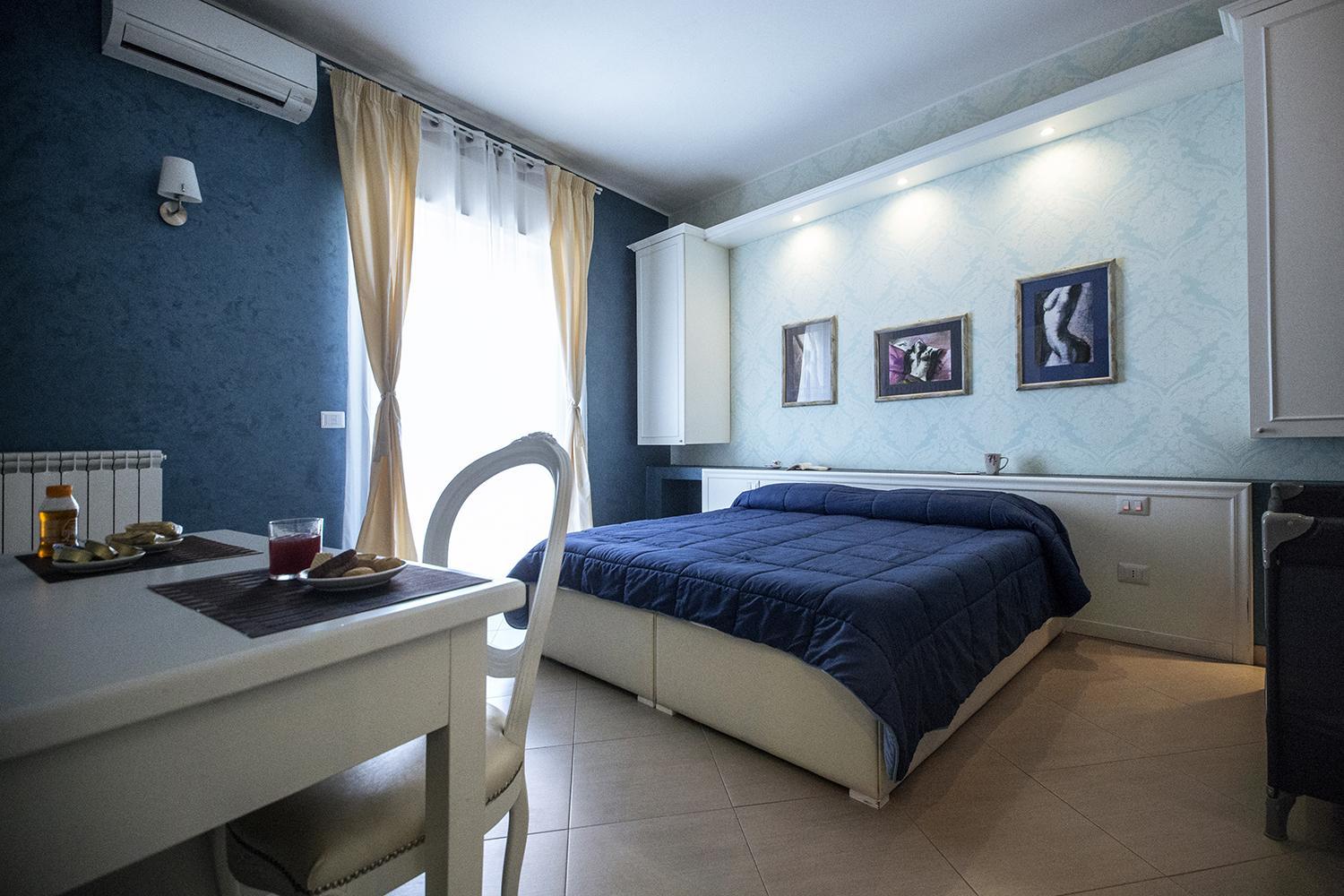 Double or Twin Room - Photo 4