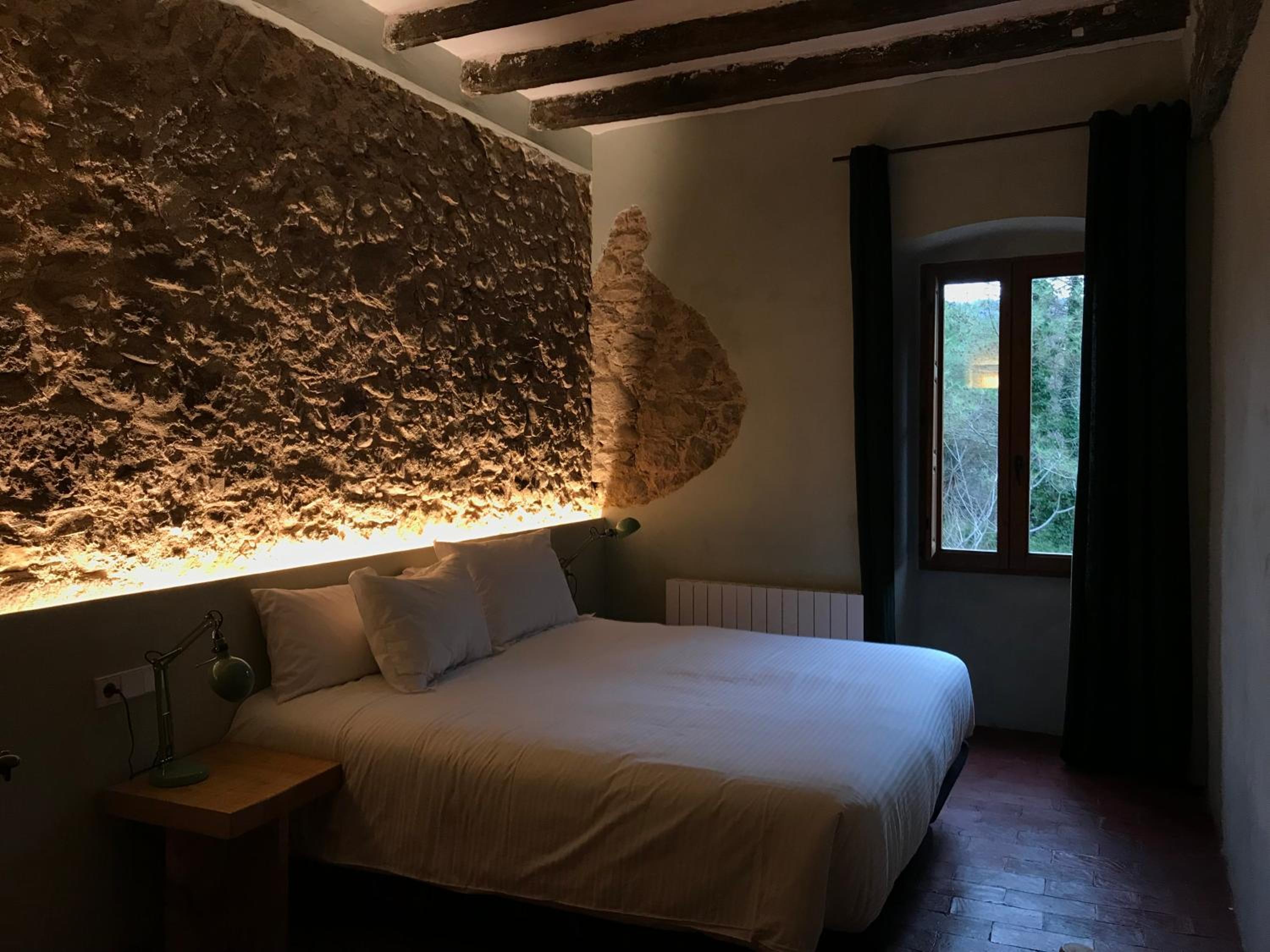 Double or Twin Room - Photo 4