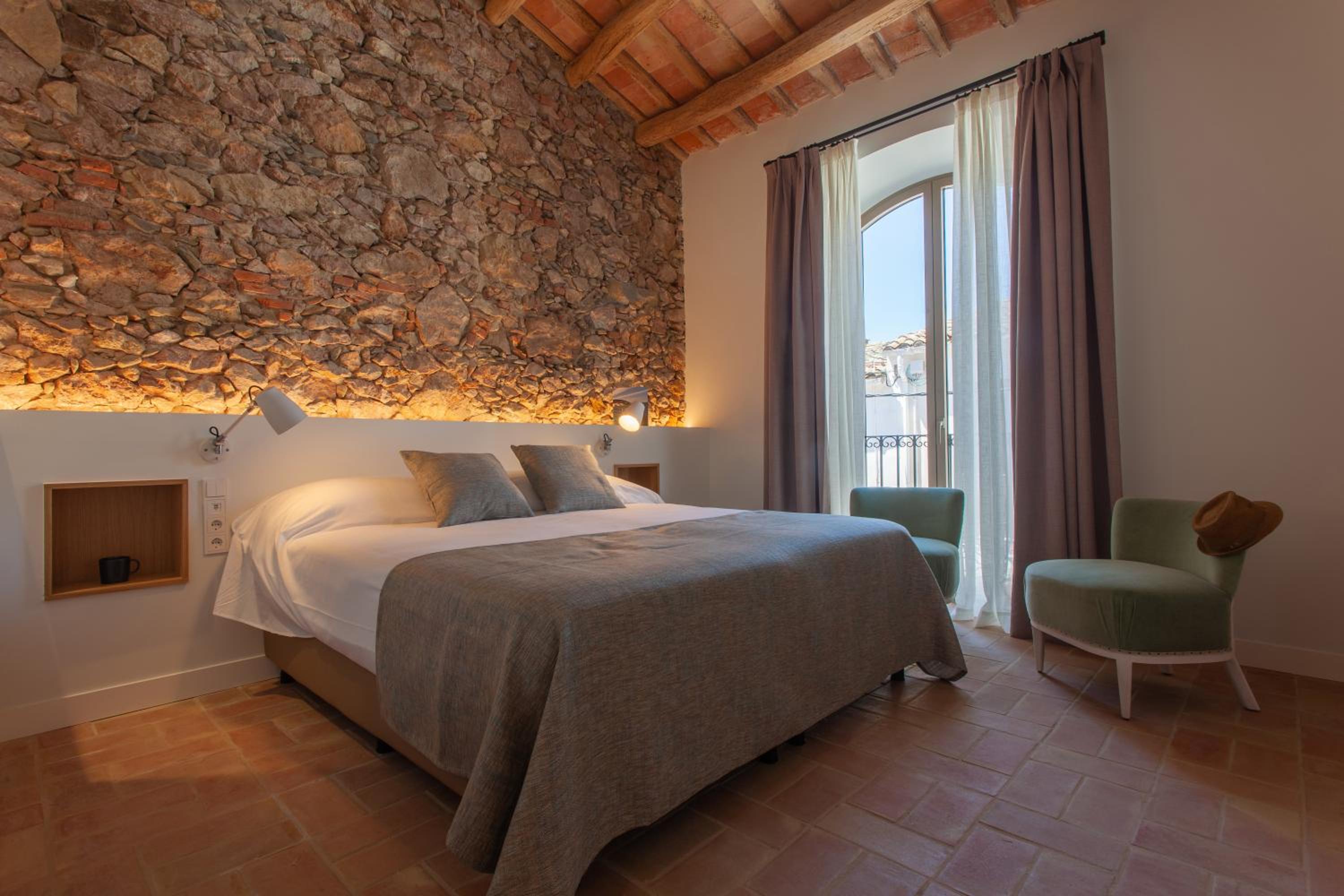 Standard Double or Twin Room - Photo 1