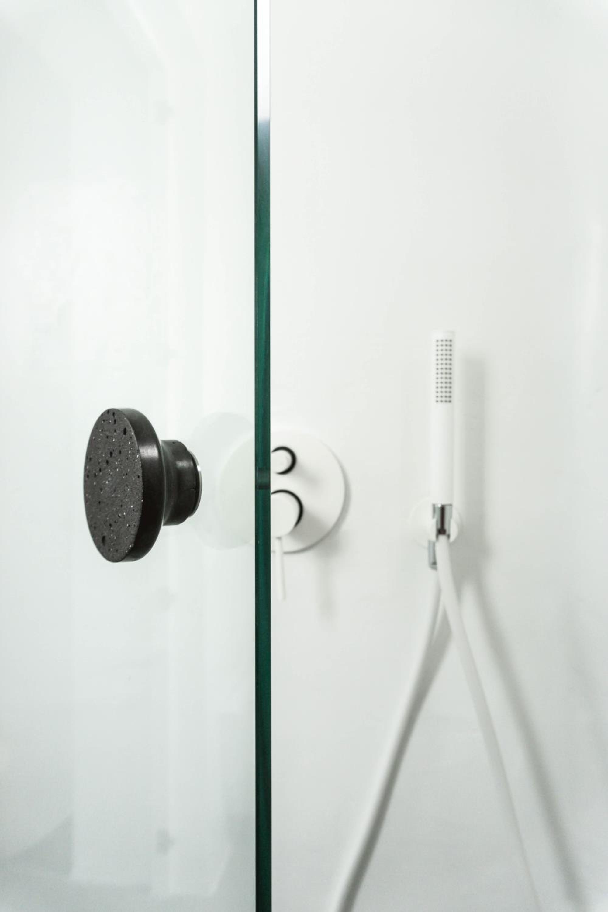 One-Bedroom Town house - Photo 2