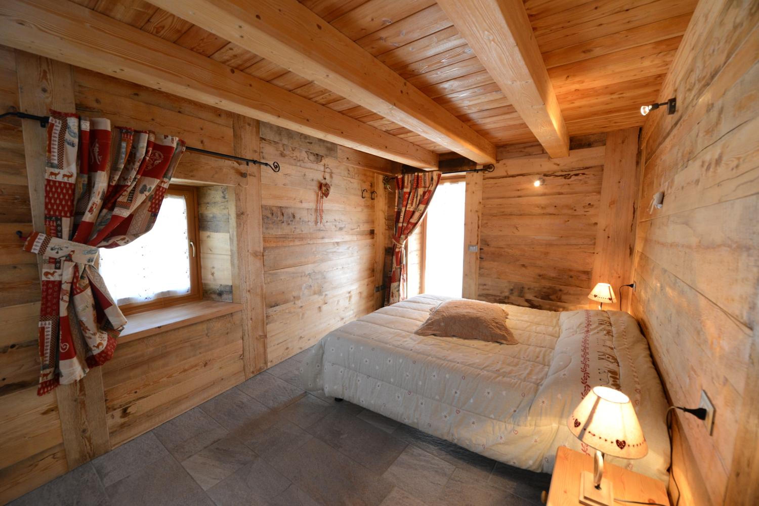 Two-Bedroom Apartment with Spa Bath photo 1