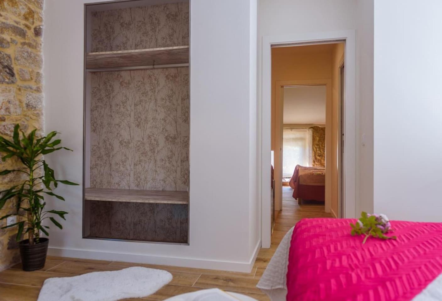 Two-Bedroom House photo 3