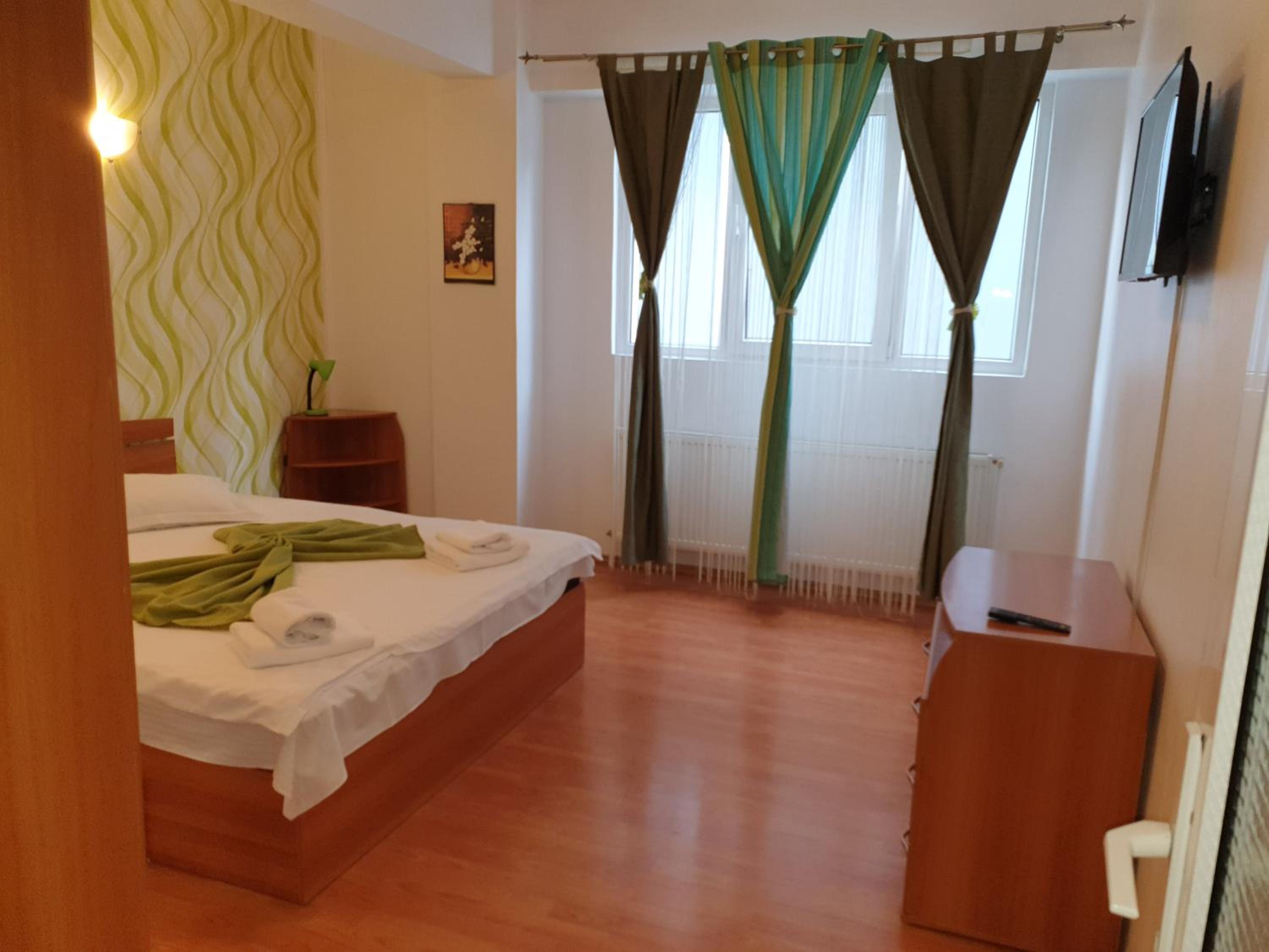 Two-Bedroom Apartment (4 Adults) - Photo 5
