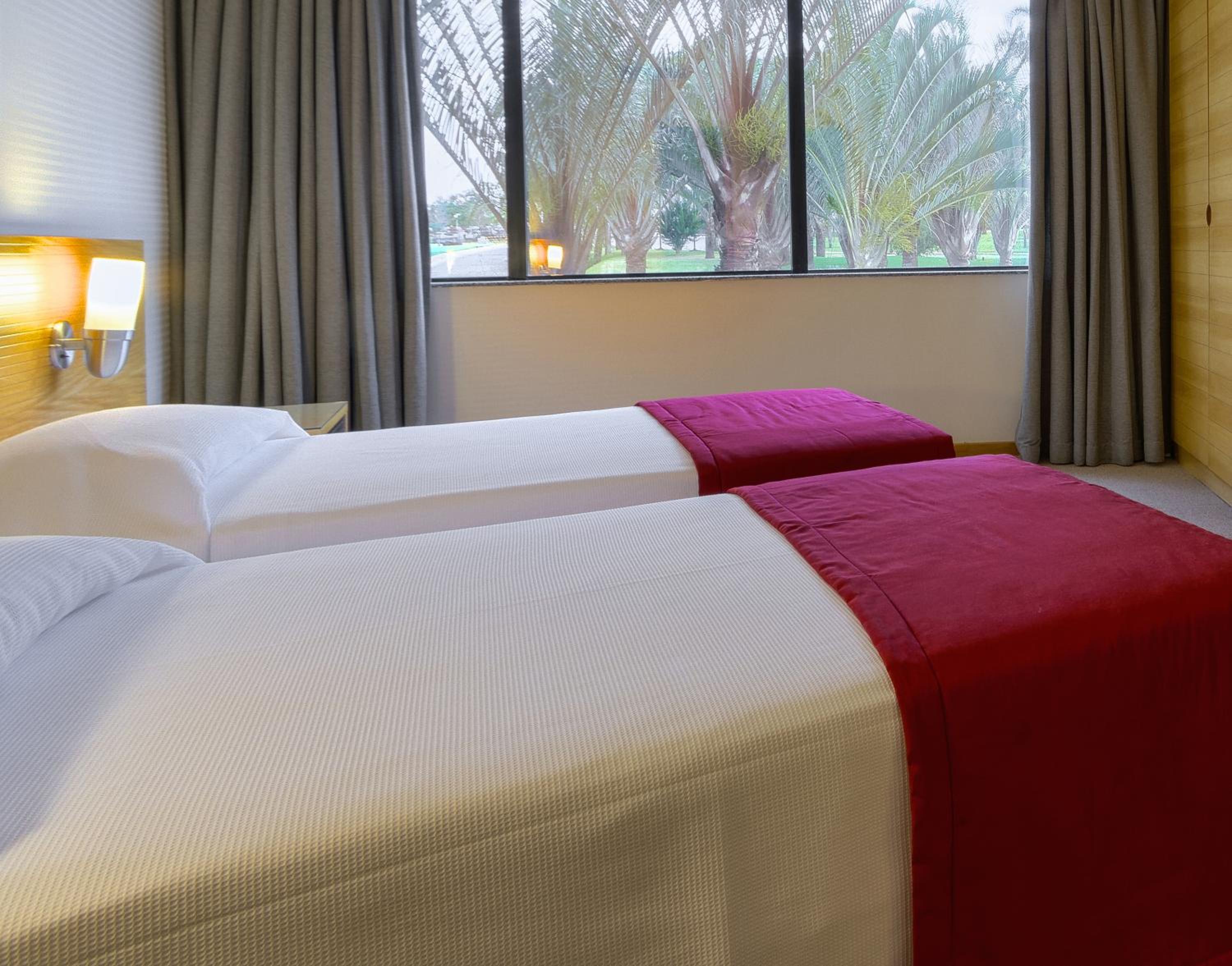 Deluxe Twin Room - Photo 1