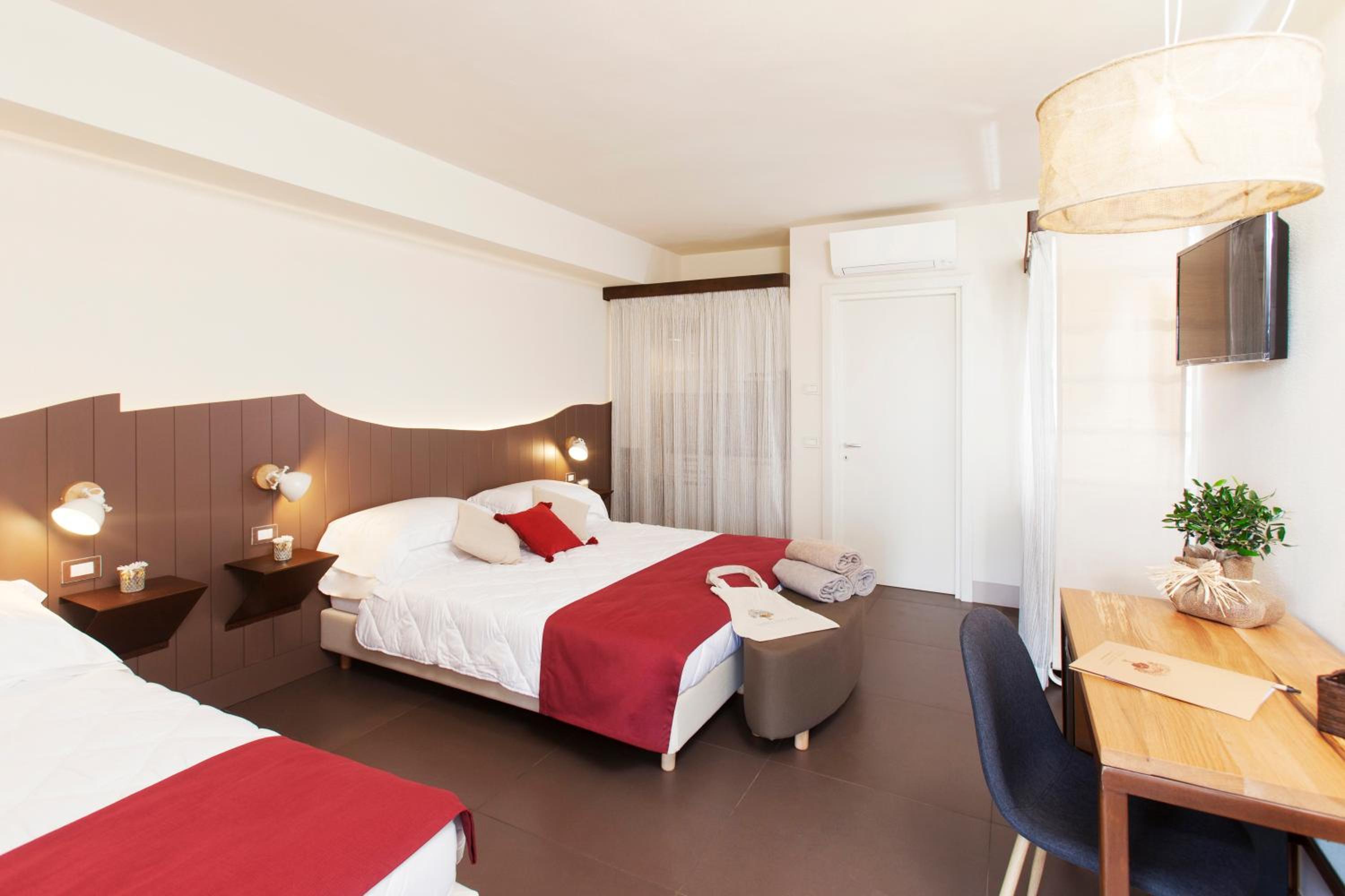 Comfort Triple Room