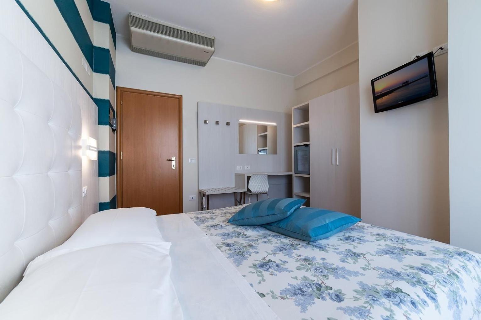 Superior Suite - Photo 4