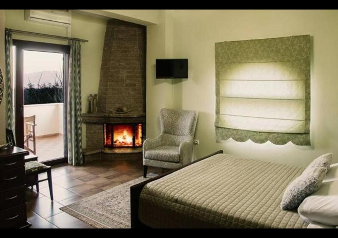 Double Room with Mountain View - Photo 13