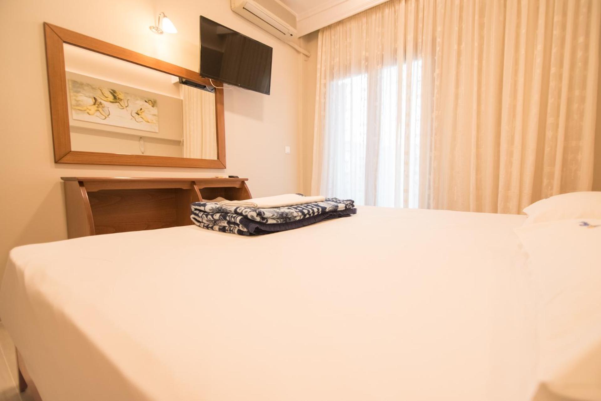 One-Bedroom Apartment (2 Adults) photo 1