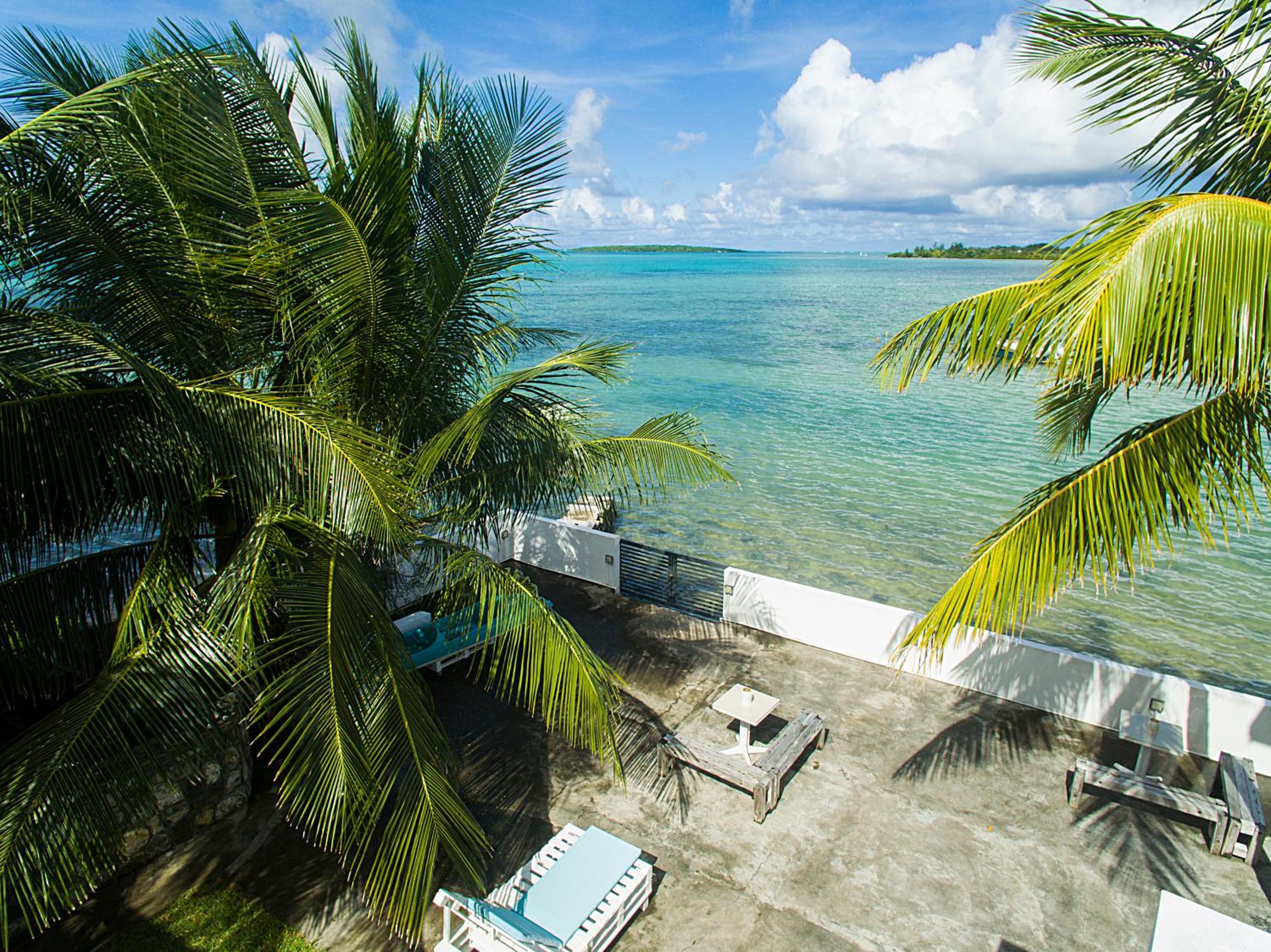 Double Room with Balcony and Sea View photo 3