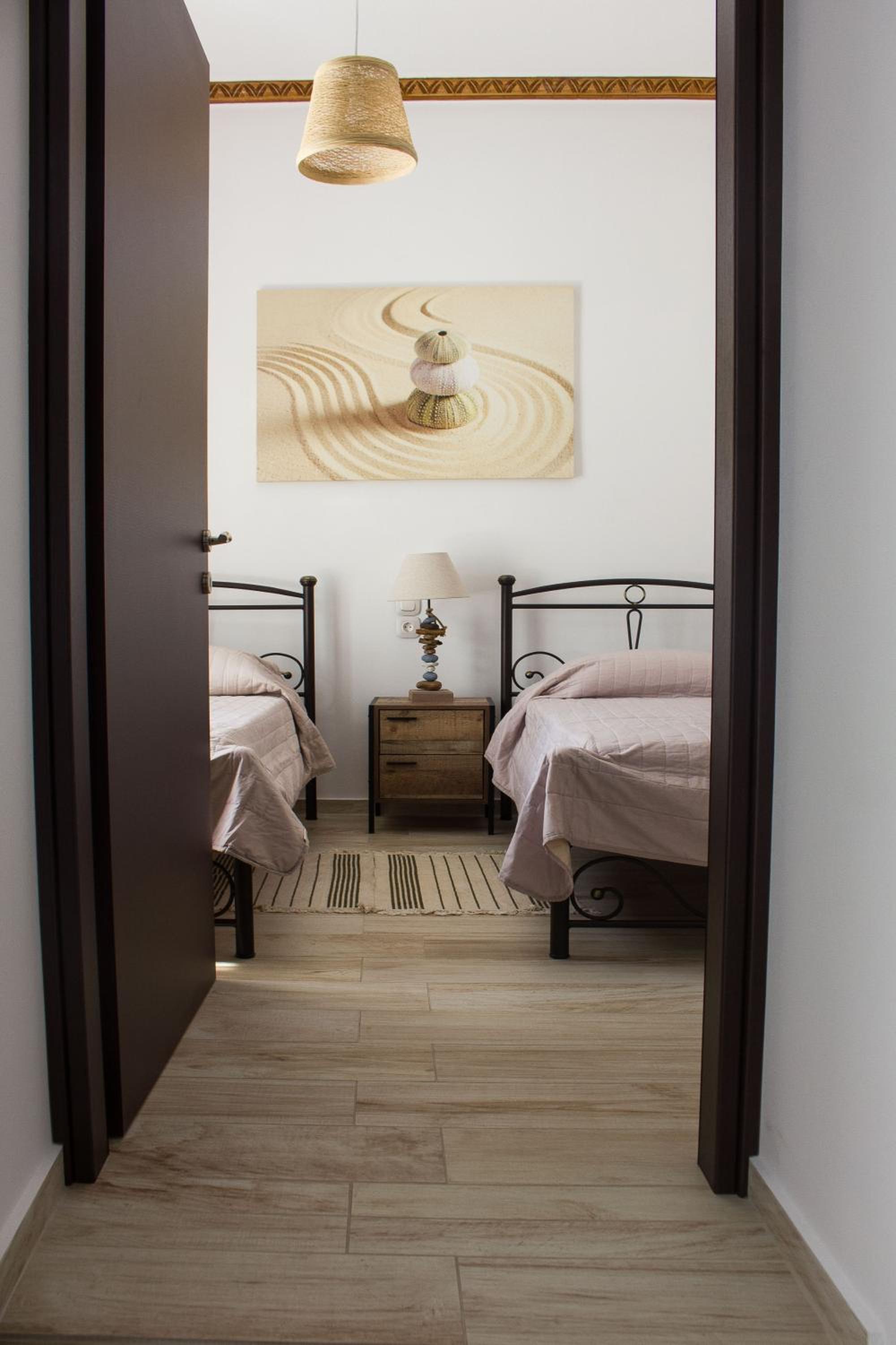 Two-Bedroom Apartment - Photo 18