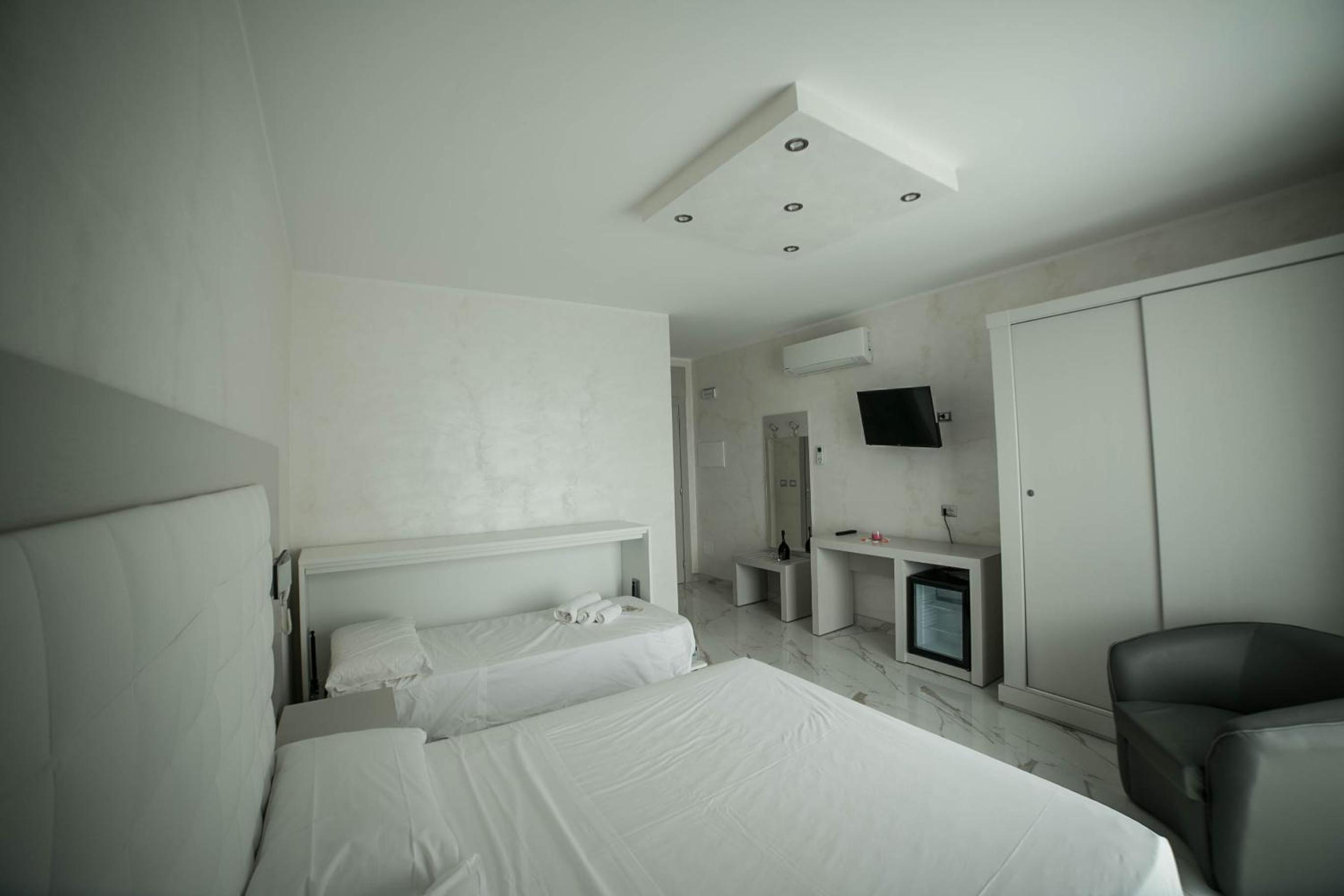 Triple Room With Sea View