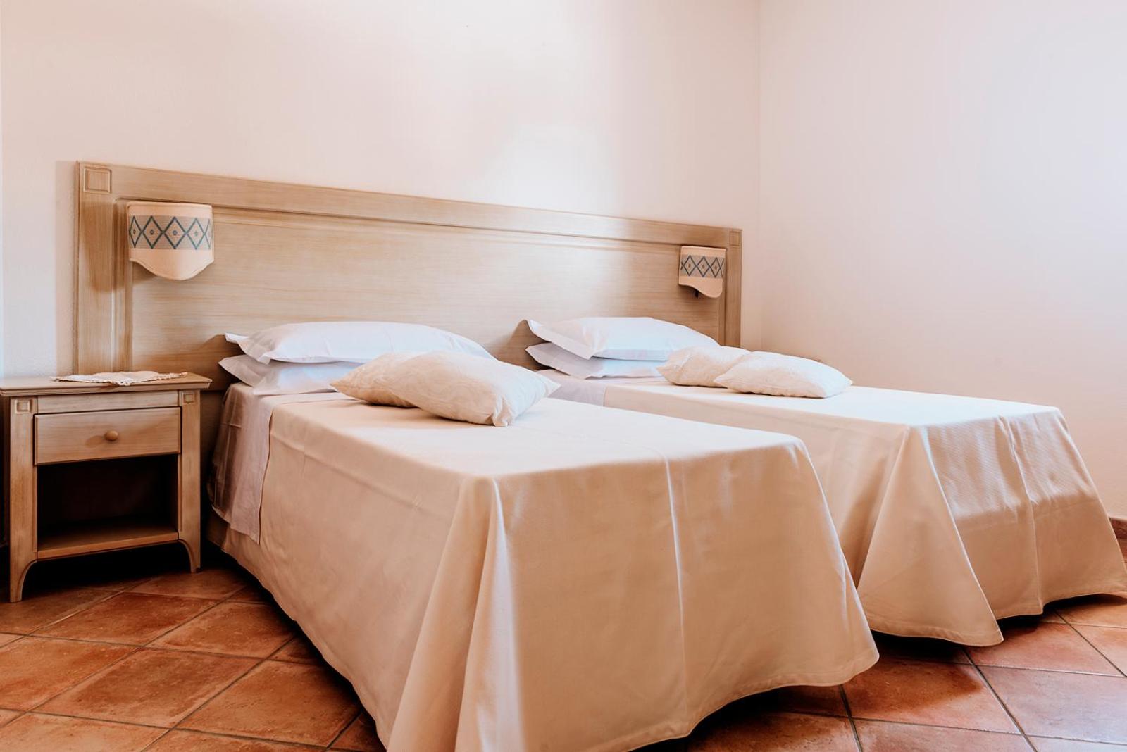 Double Room with Balcony - Photo 1