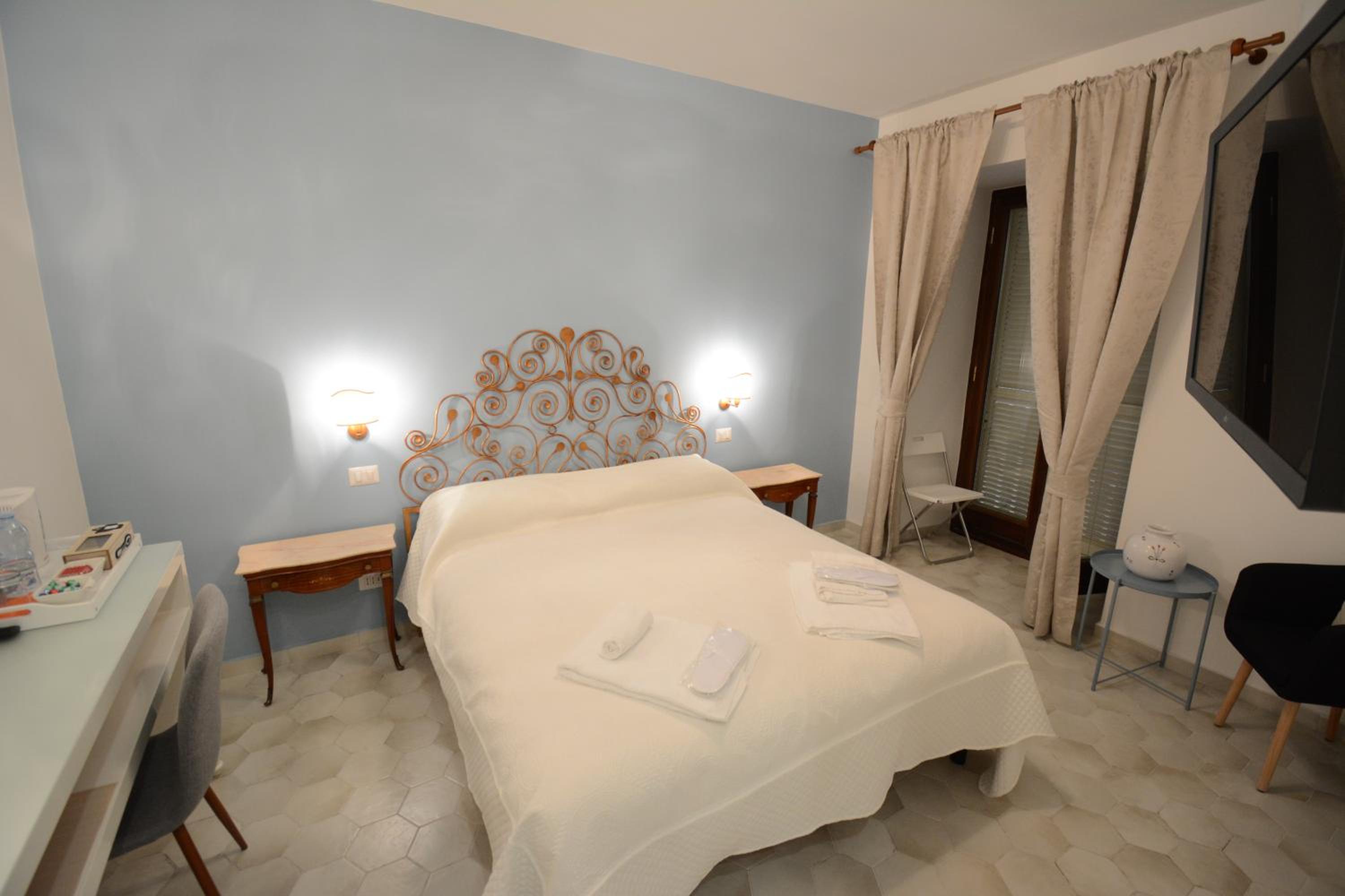 Superior Queen Room