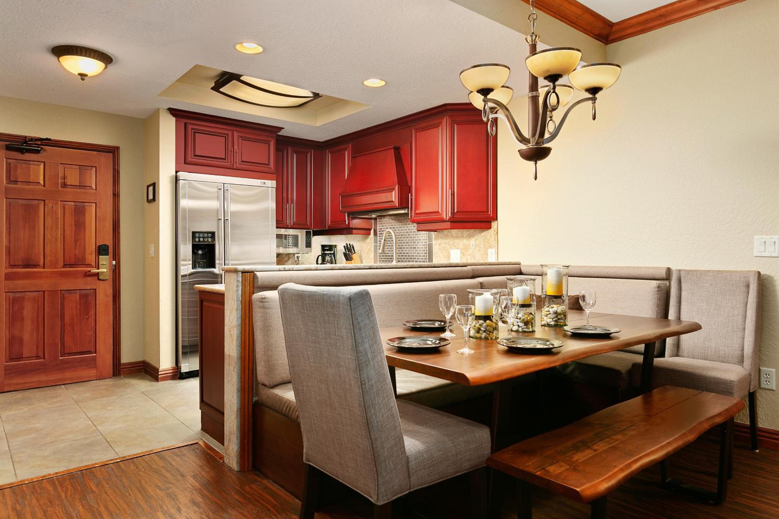One-Bedroom Suite photo 3