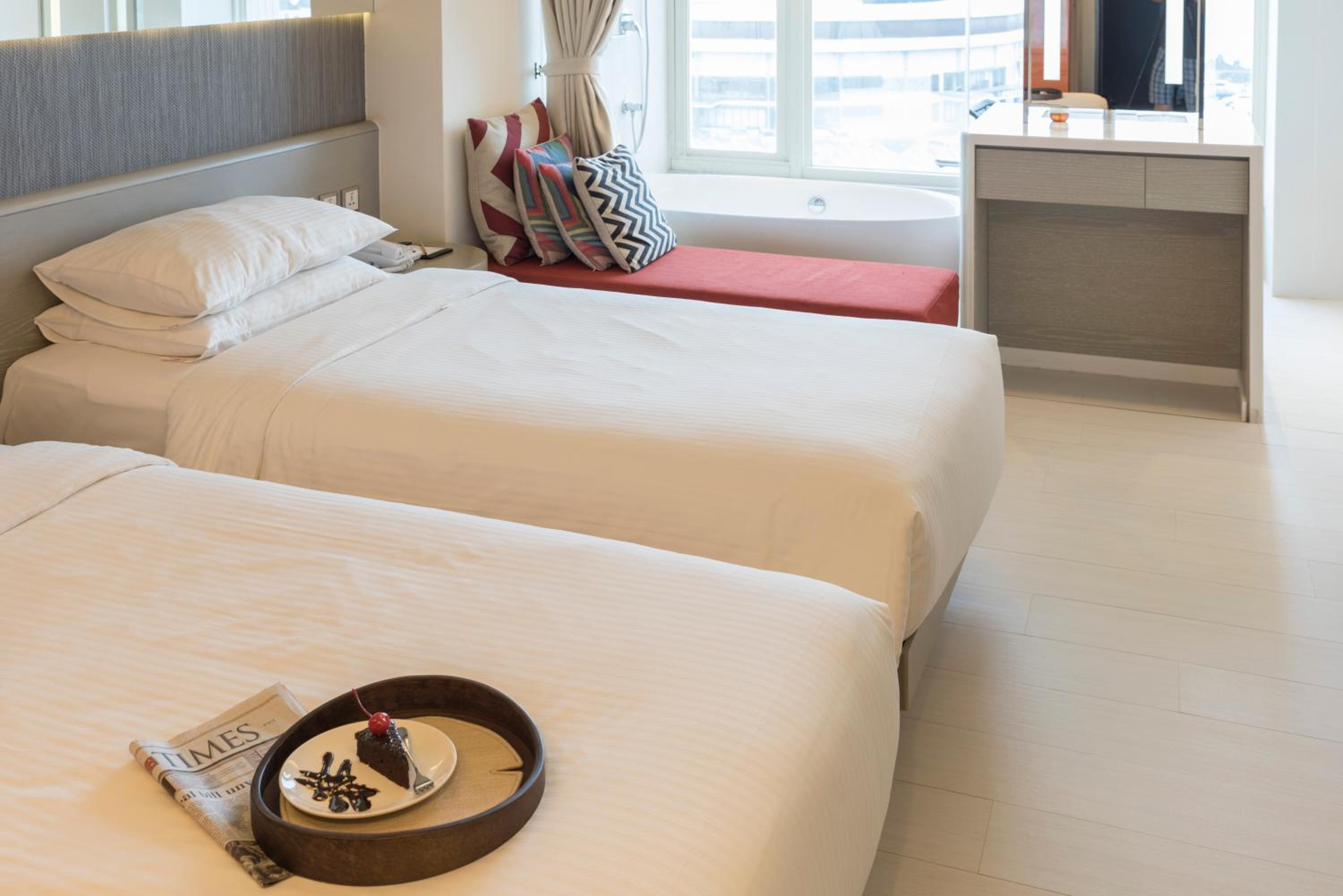 Deluxe Twin Room with Ocean View