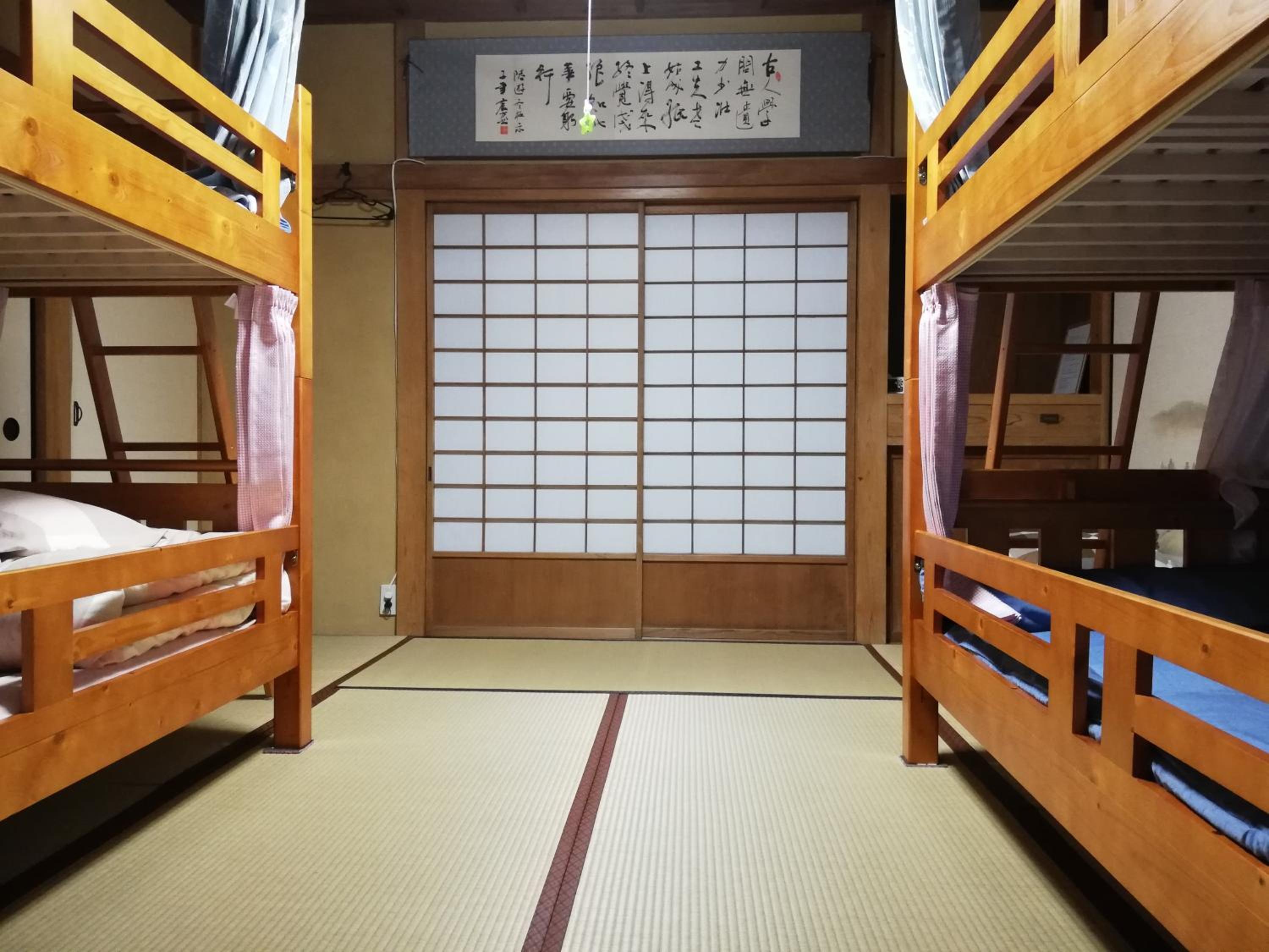 Bed in 4-Bed Mixed Dormitory Room