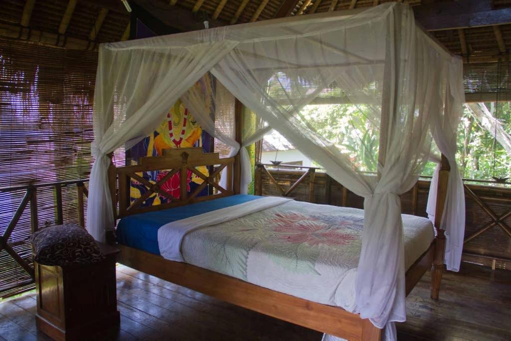 Deluxe Bungalow photo 1