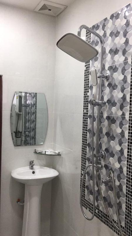 Deluxe Double Room with Balcony - Photo 4
