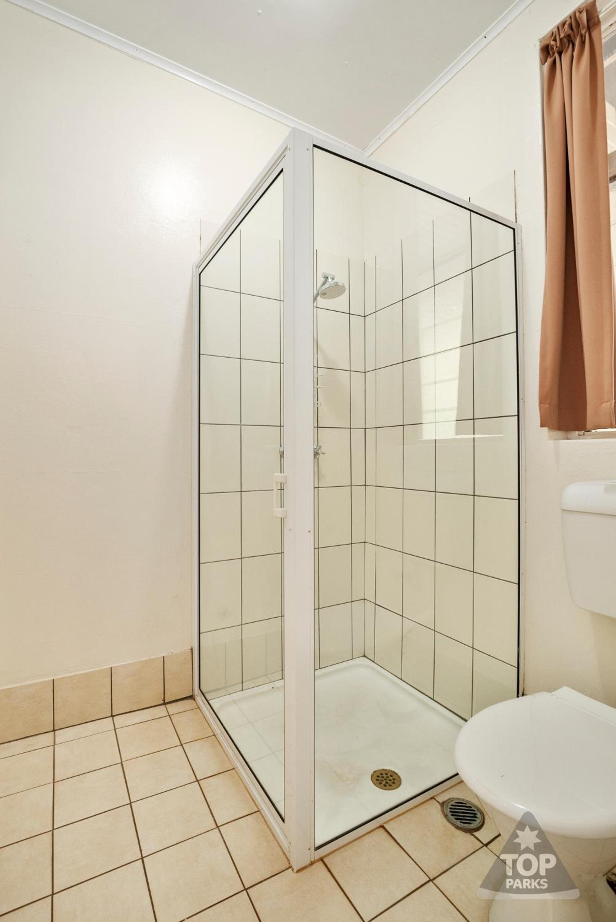 Comfort Triple Room (Motel) - Photo 4