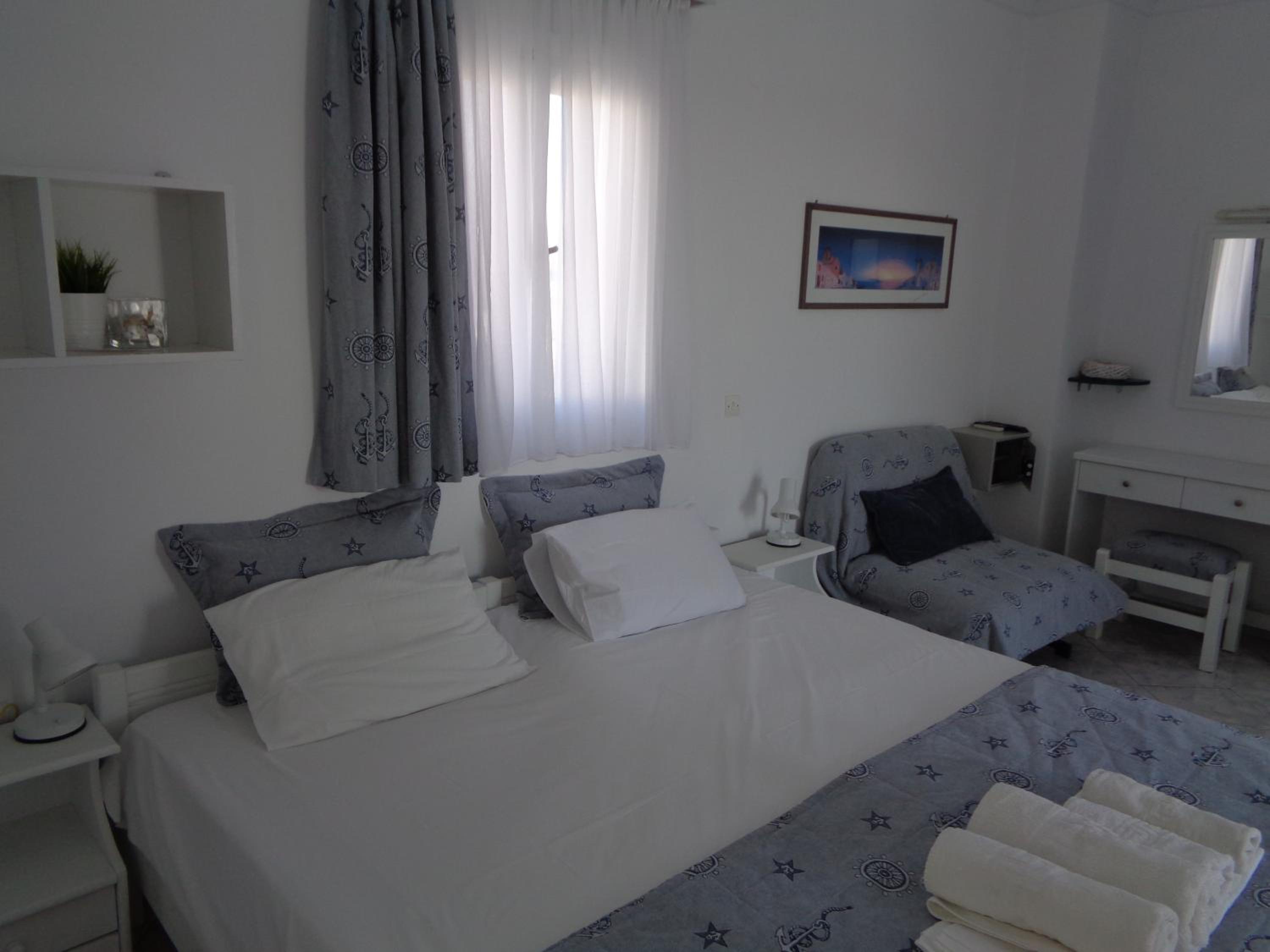 Studio Apartment with Sea View