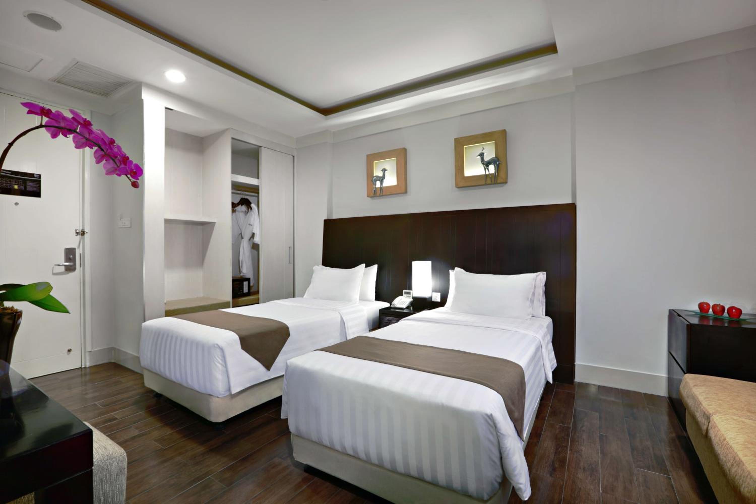 Superior Twin Room - Photo 4