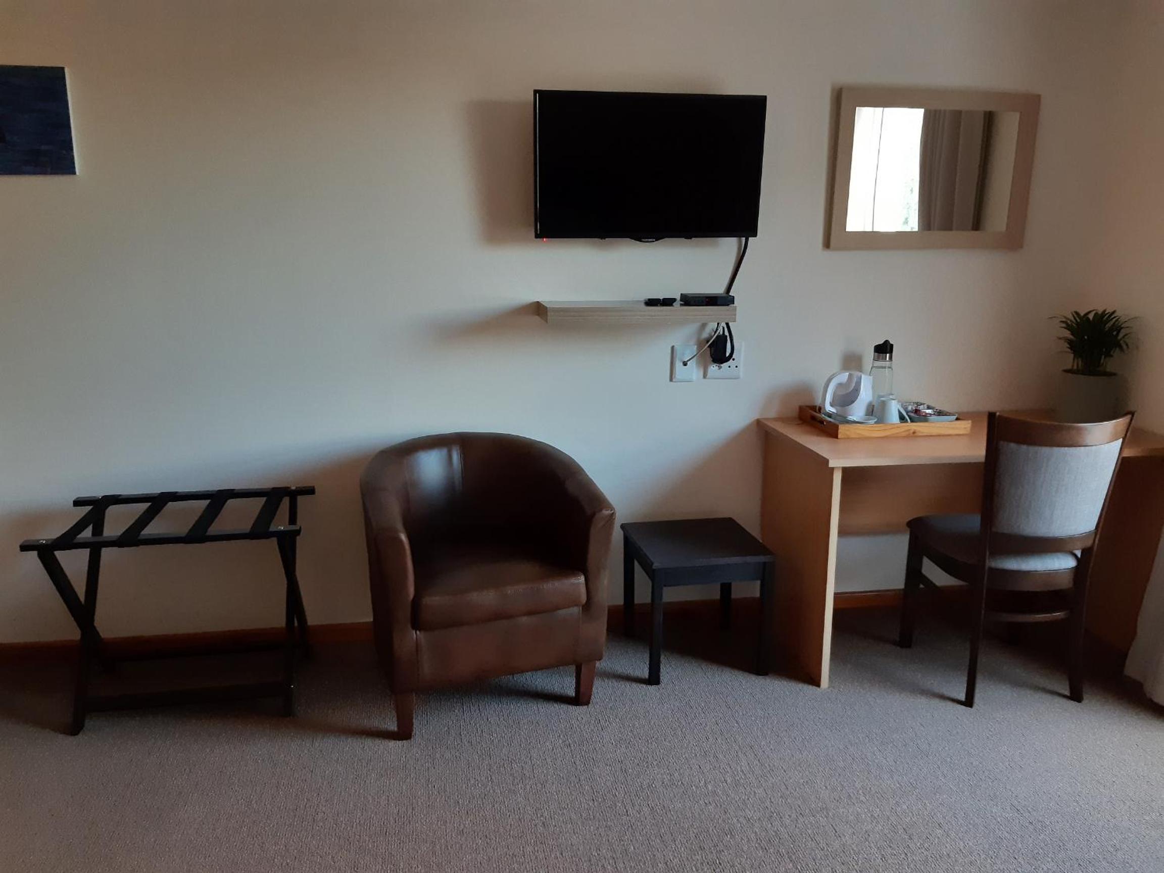 Classic Queen Room