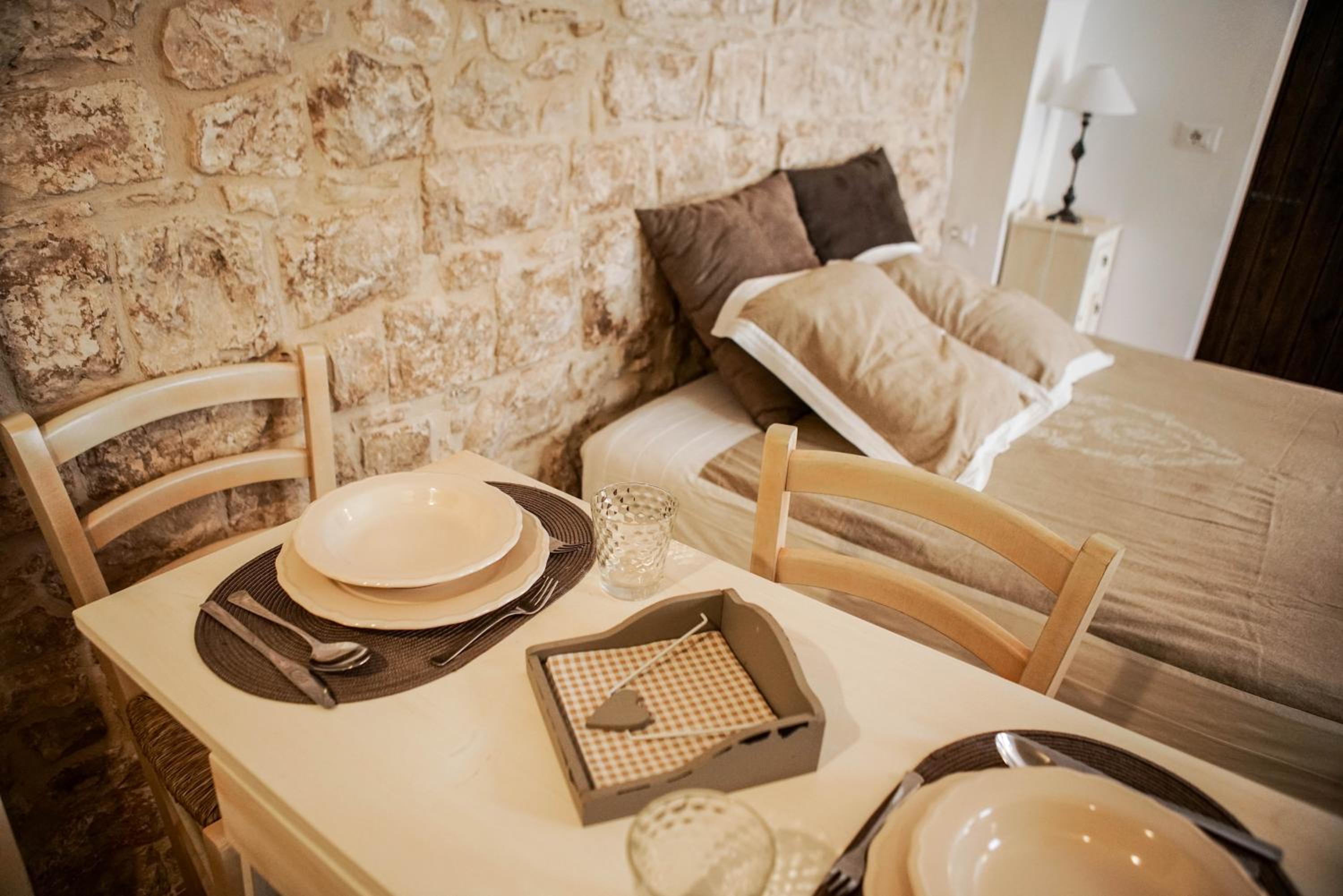 One-Bedroom House - Photo 5