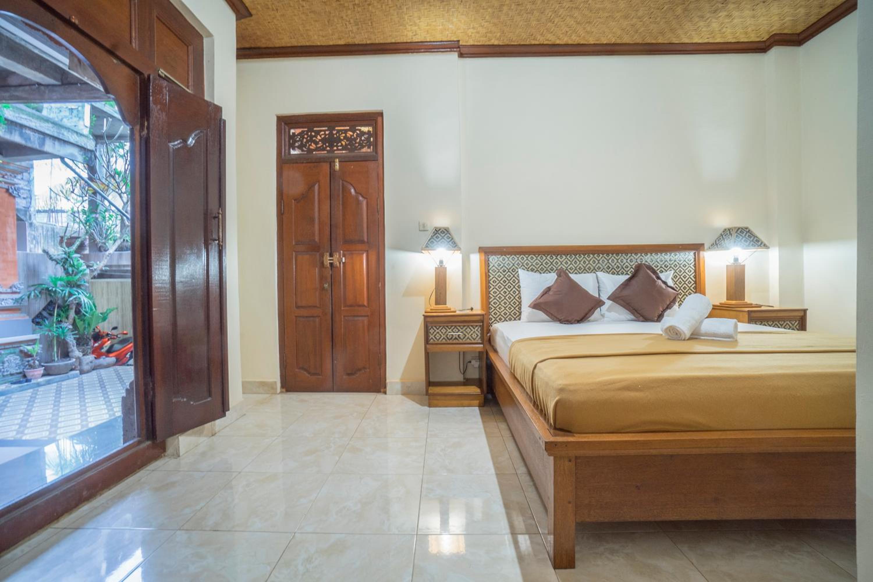 Double Room - Photo 19