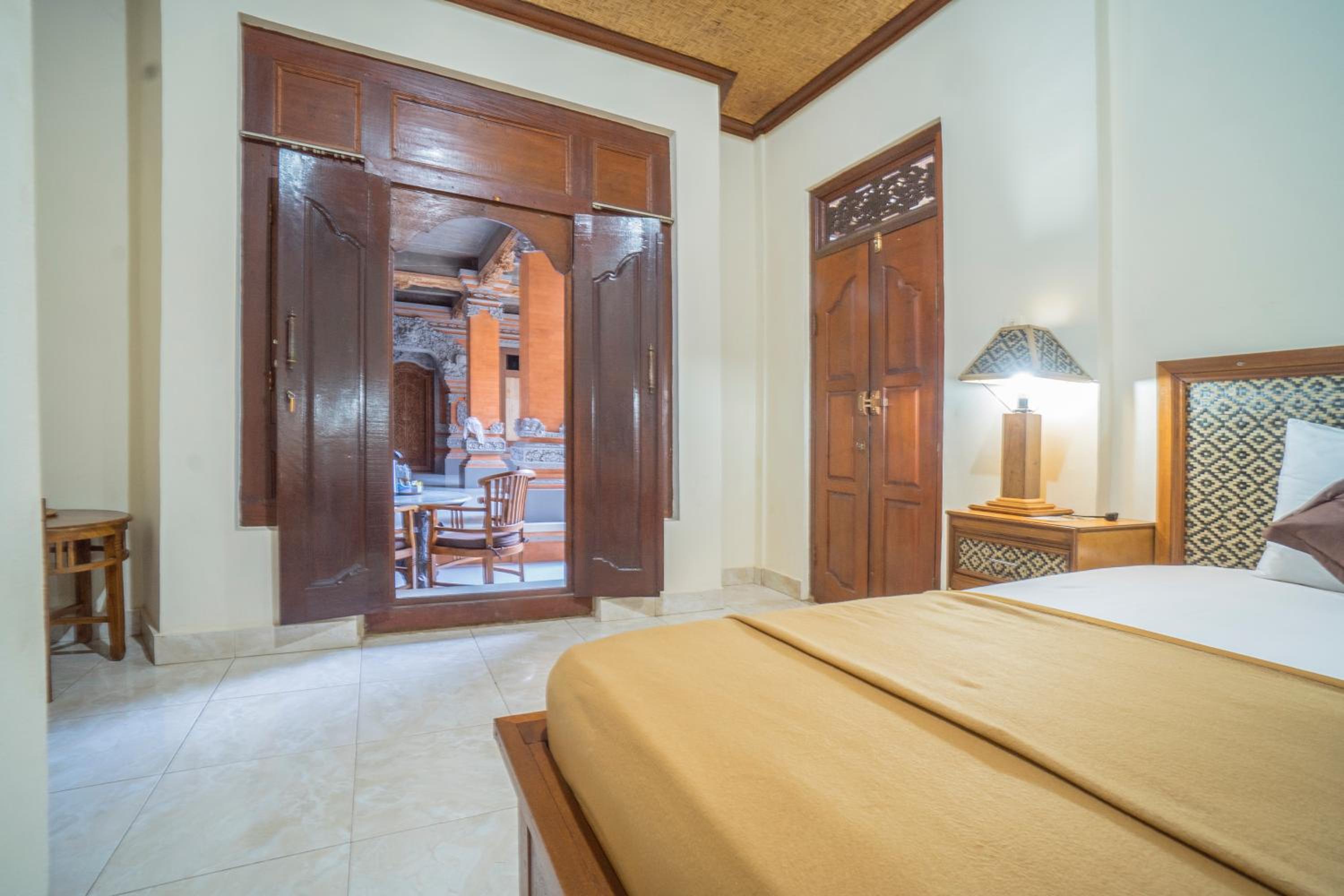 Double Room - Photo 18