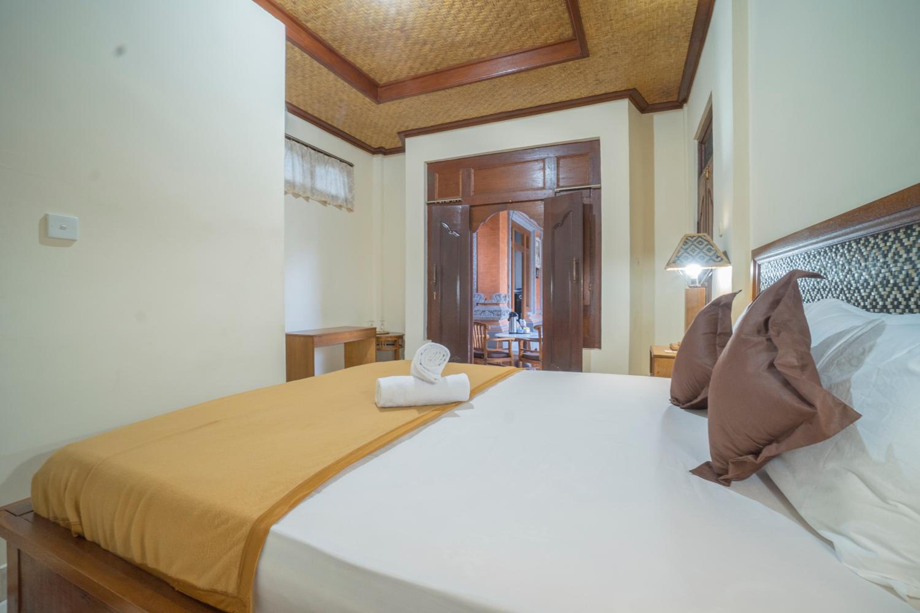 Double Room - Photo 17
